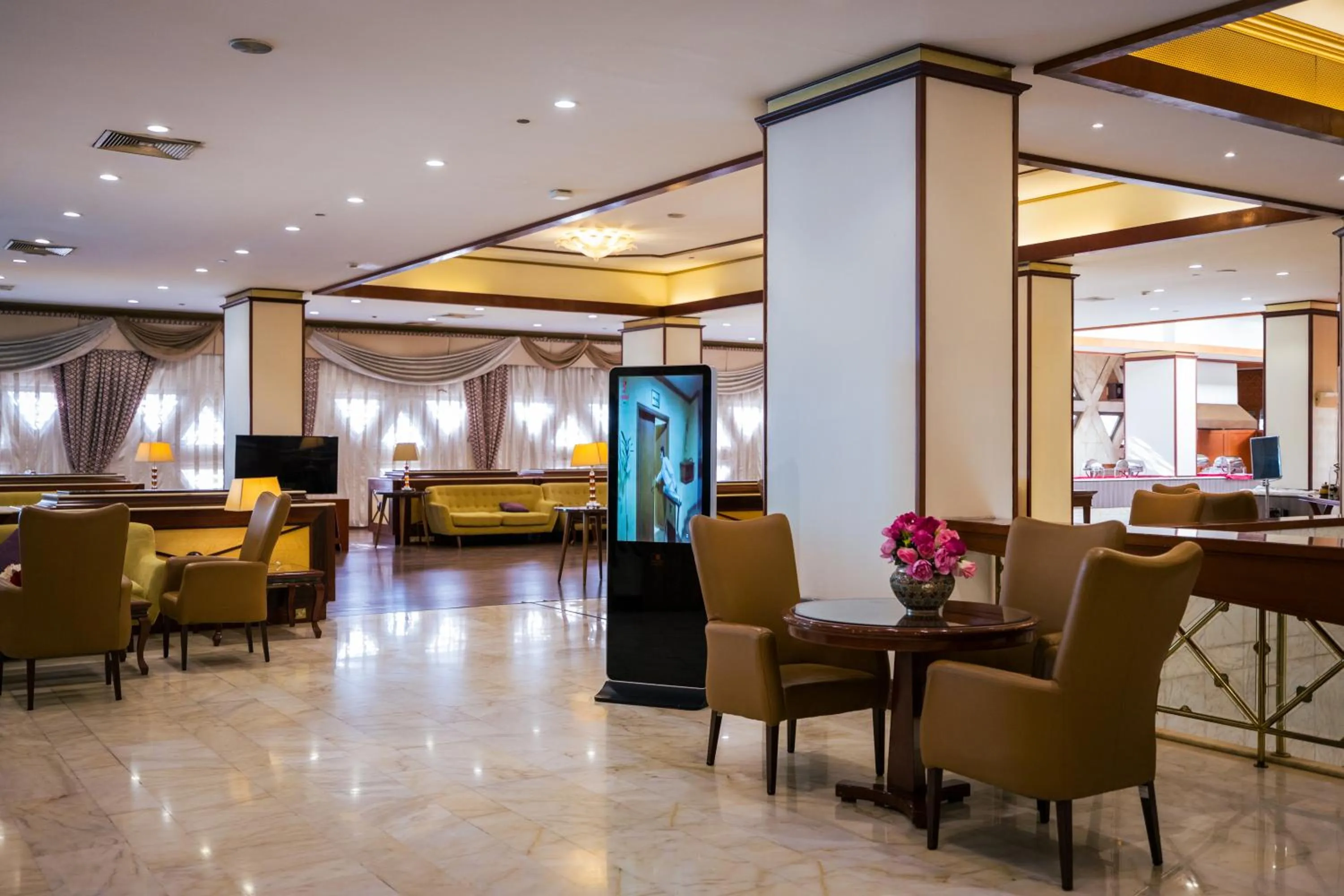 Living room in Jeddah Grand Hotel