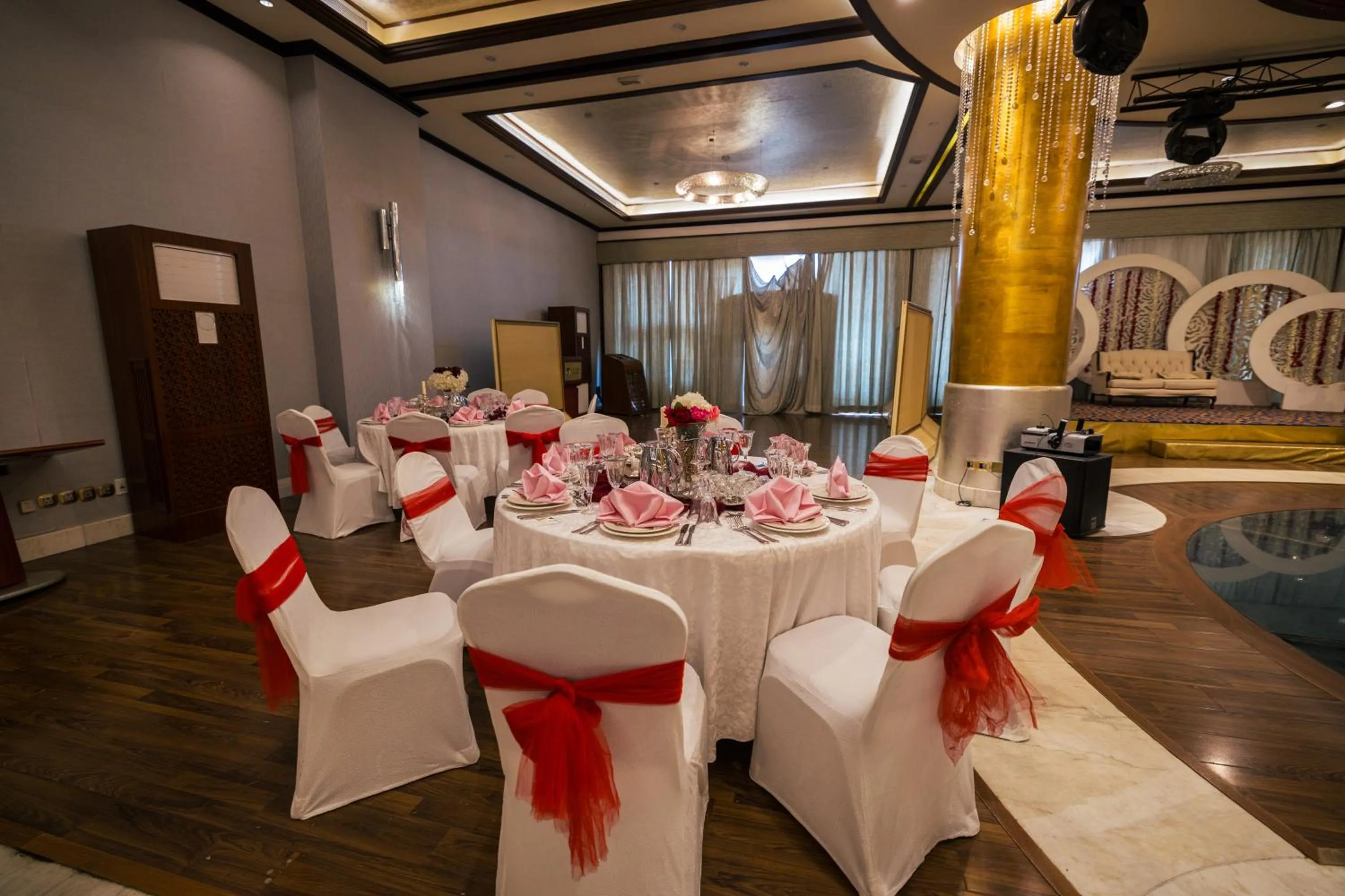 Living room in Jeddah Grand Hotel