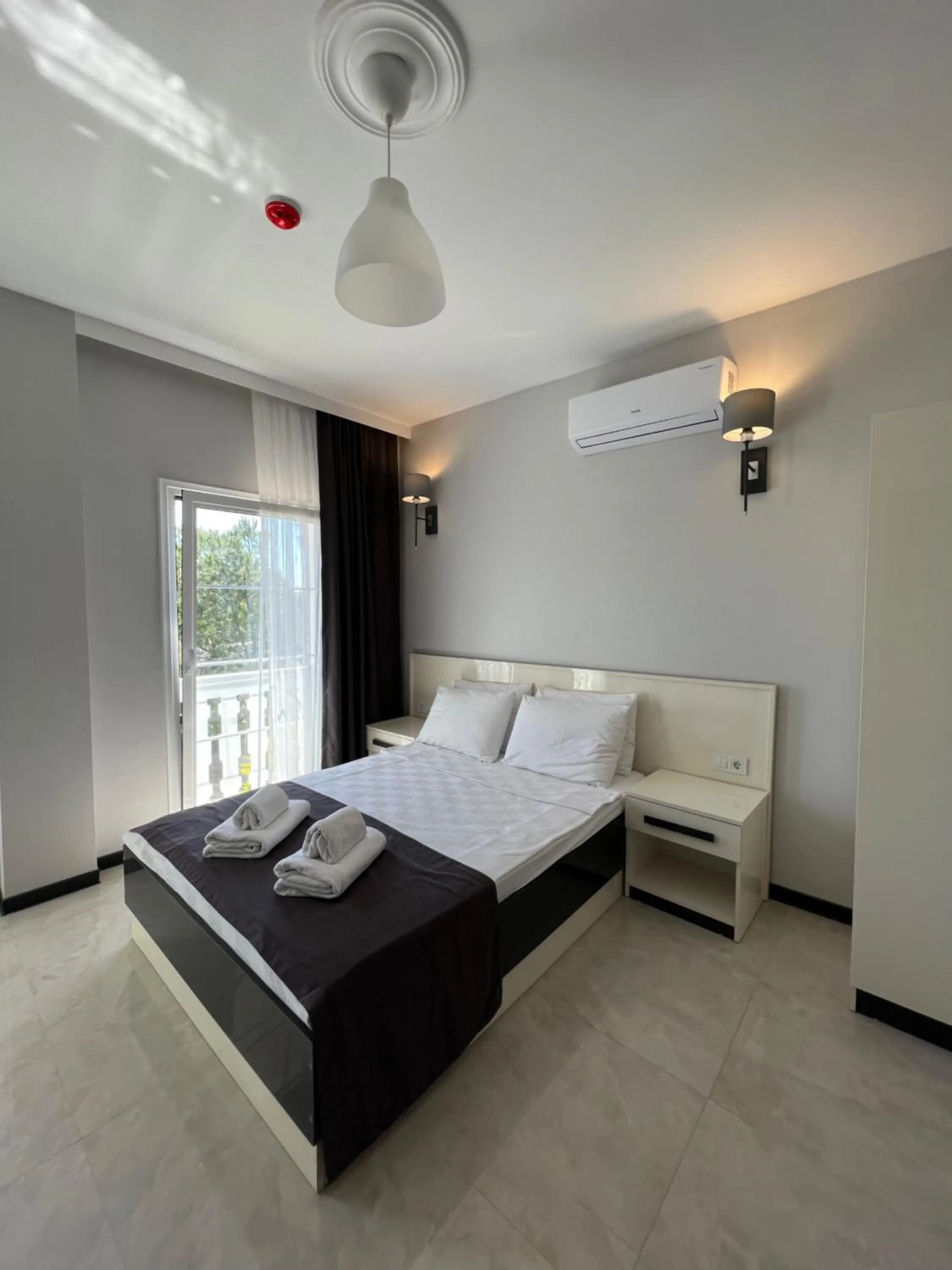 Photo of the whole room, Bed in Otel Beyaz İnci