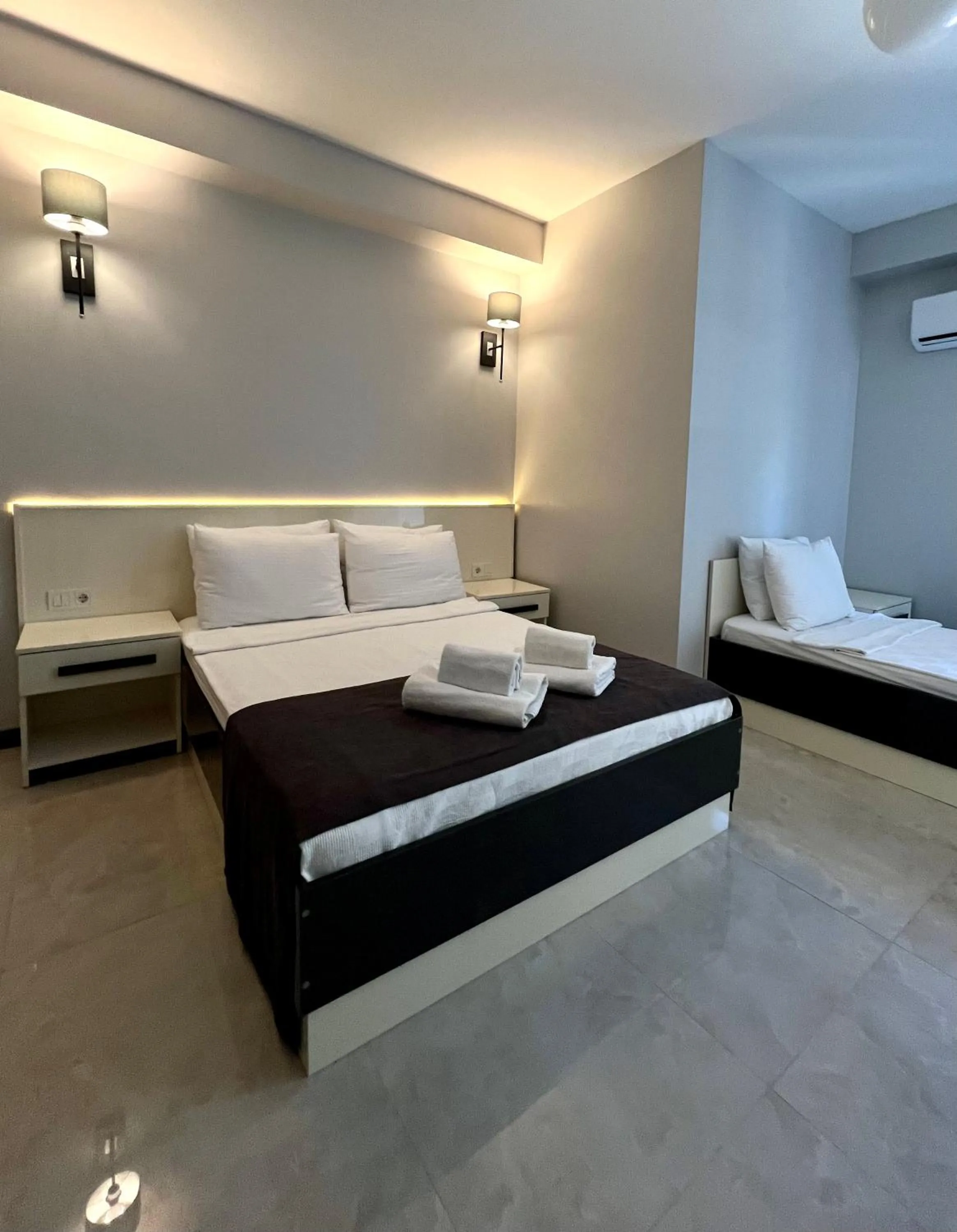 Photo of the whole room, Bed in Otel Beyaz İnci