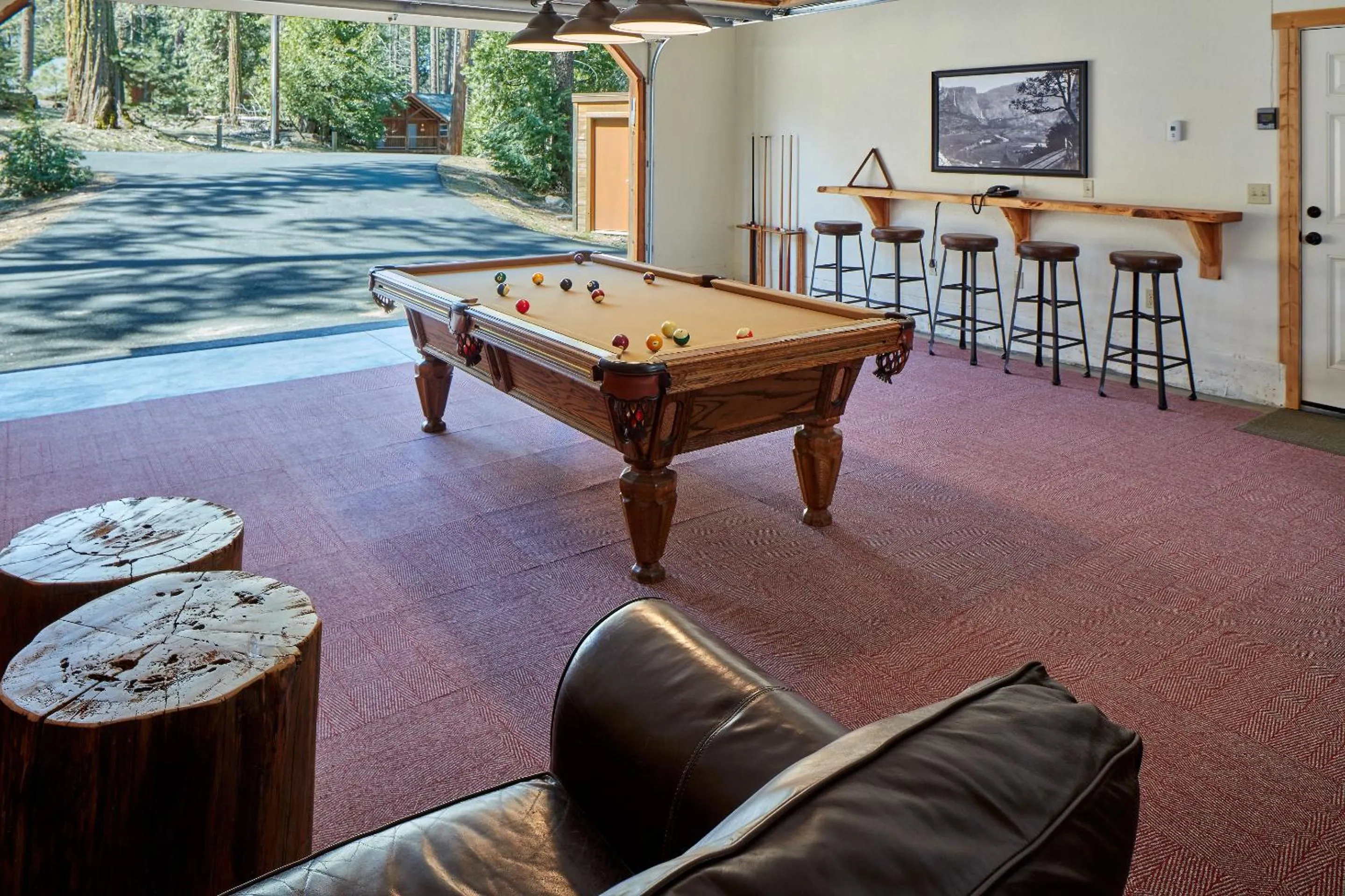 Billiard in Evergreen Lodge at Yosemite