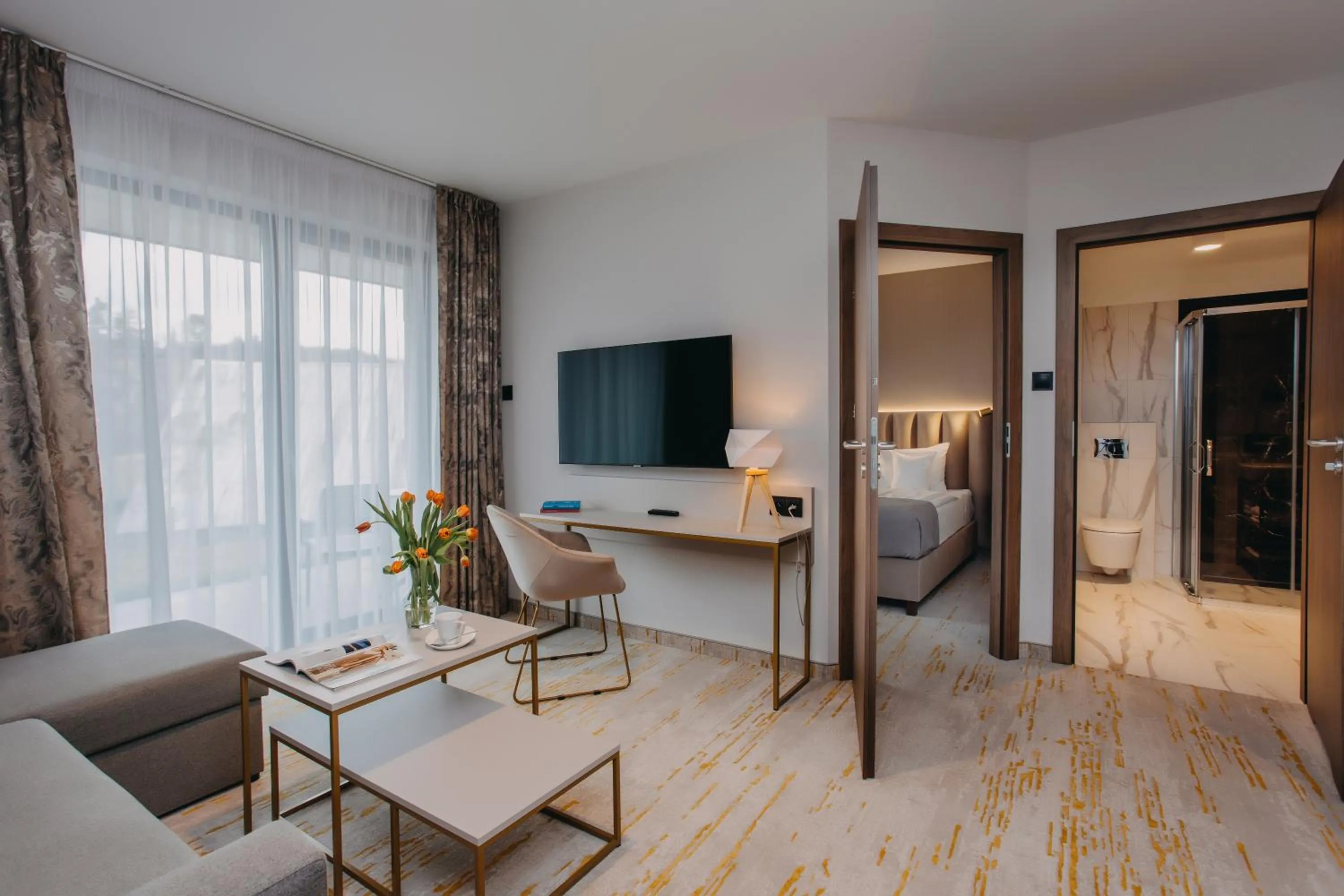 Shower in Five Seasons Szklarska Poręba