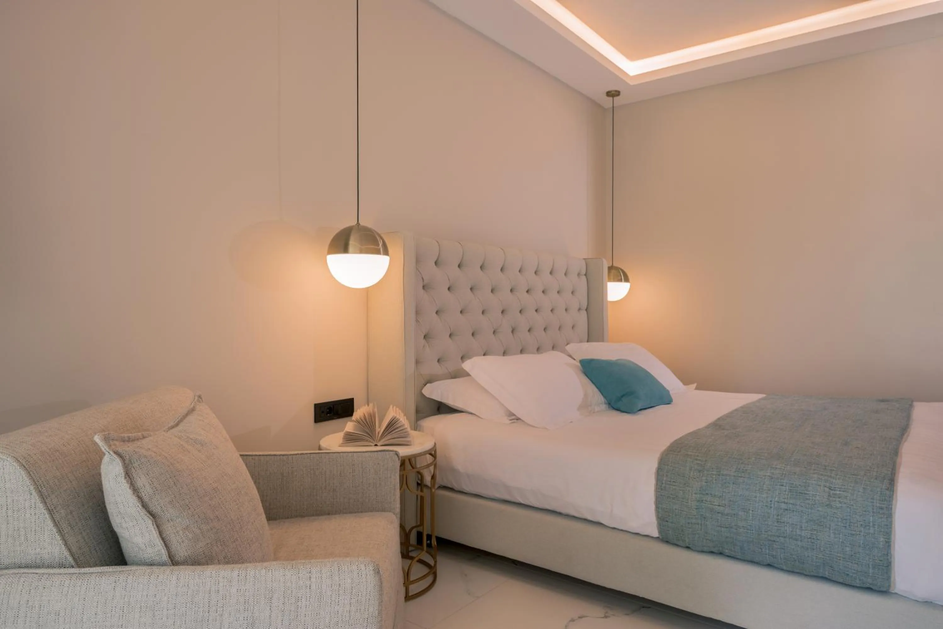 Bed in Katerina Palace Hotel