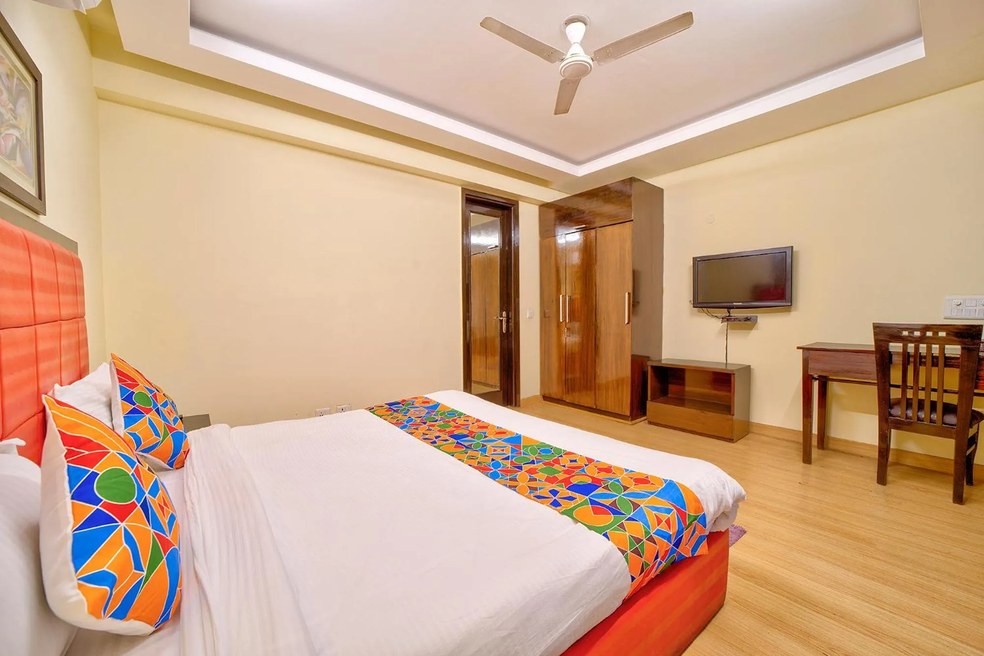 TV and multimedia, Bed in FabHotel Rivlet