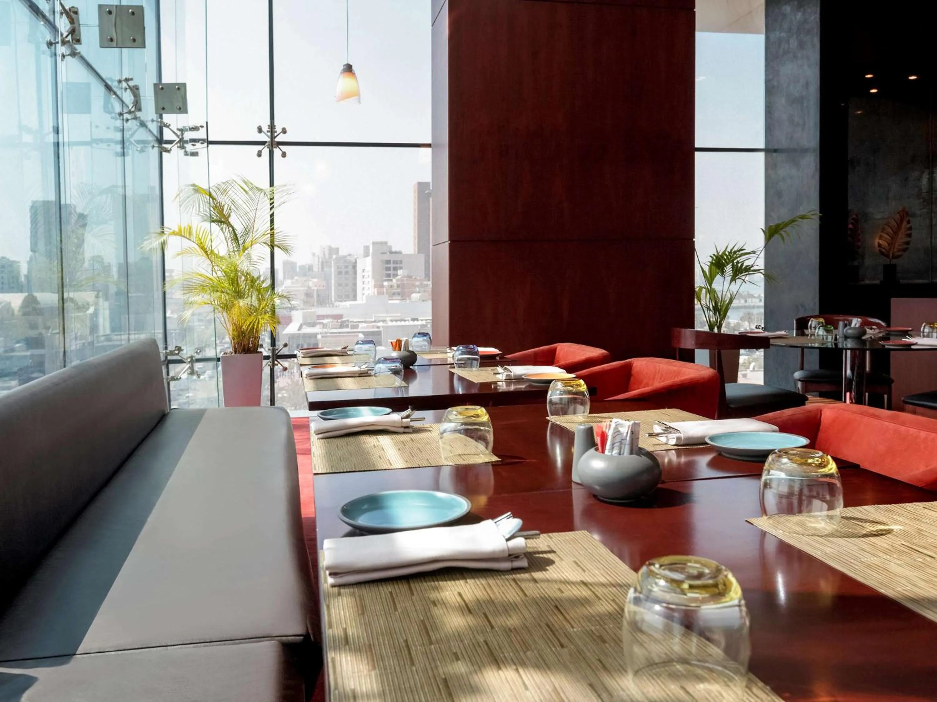 Lounge or bar in ibis Kuwait Salmiya