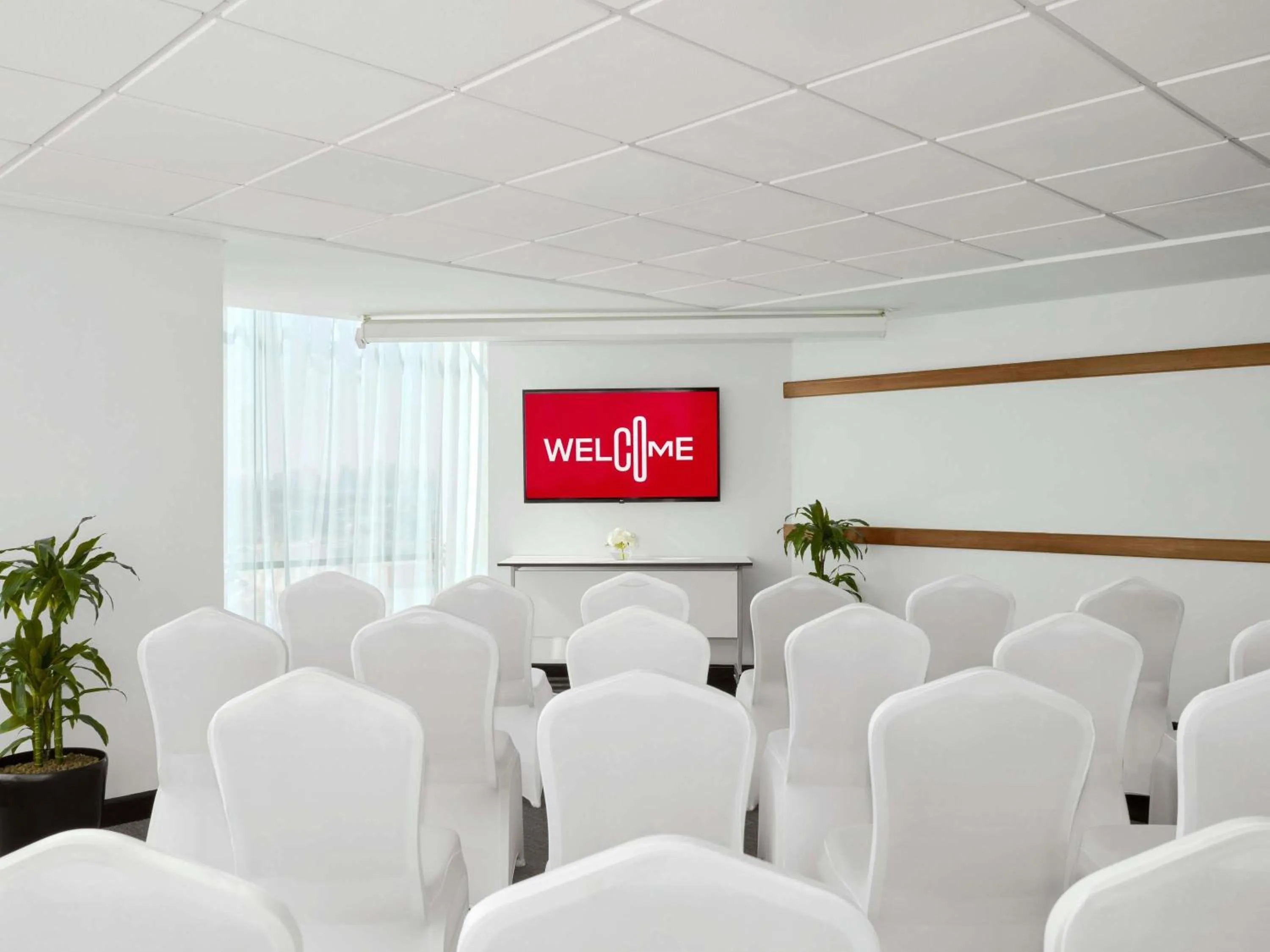 Meeting/conference room in ibis Kuwait Salmiya