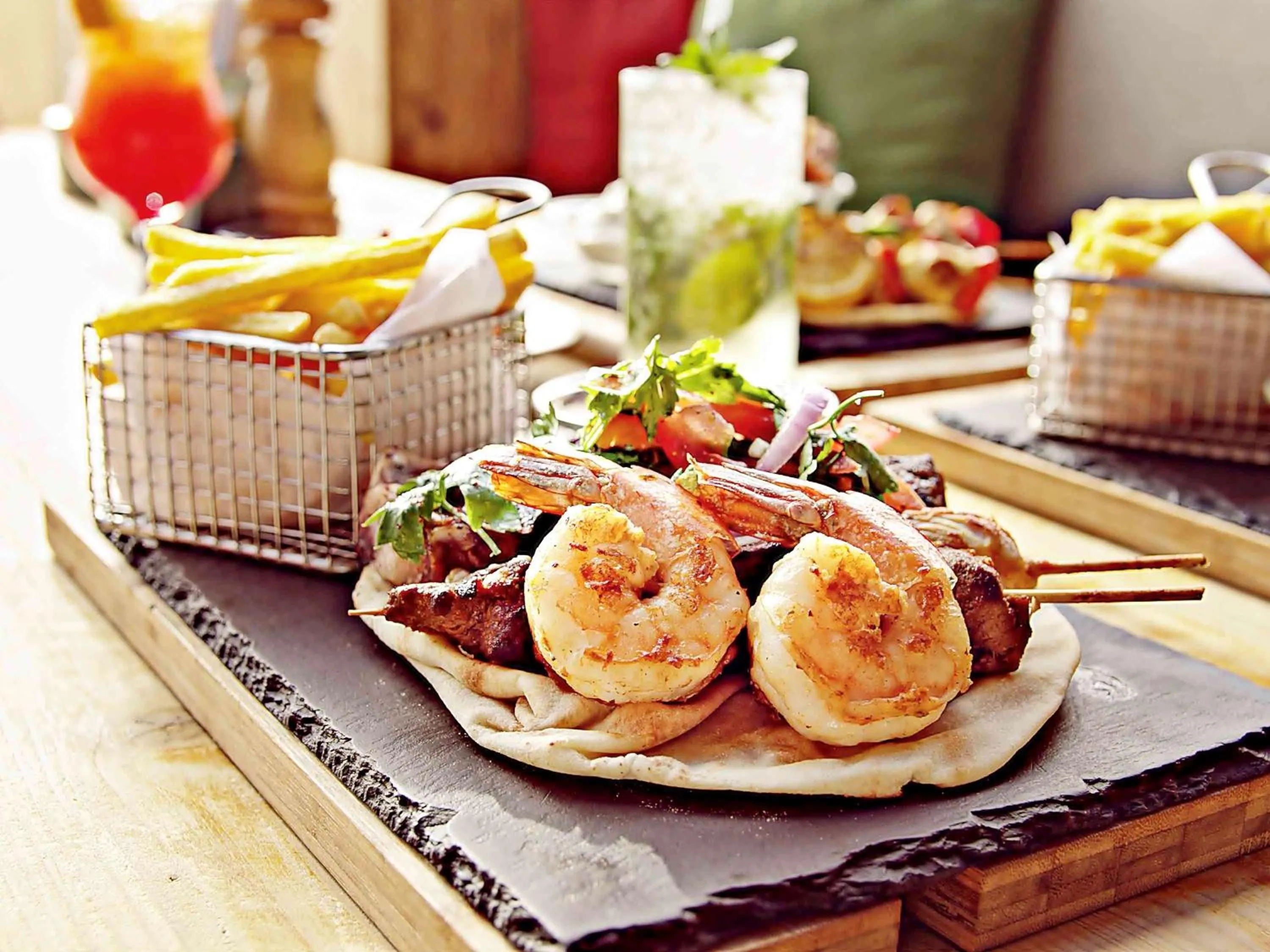 Restaurant/places to eat in ibis Kuwait Salmiya