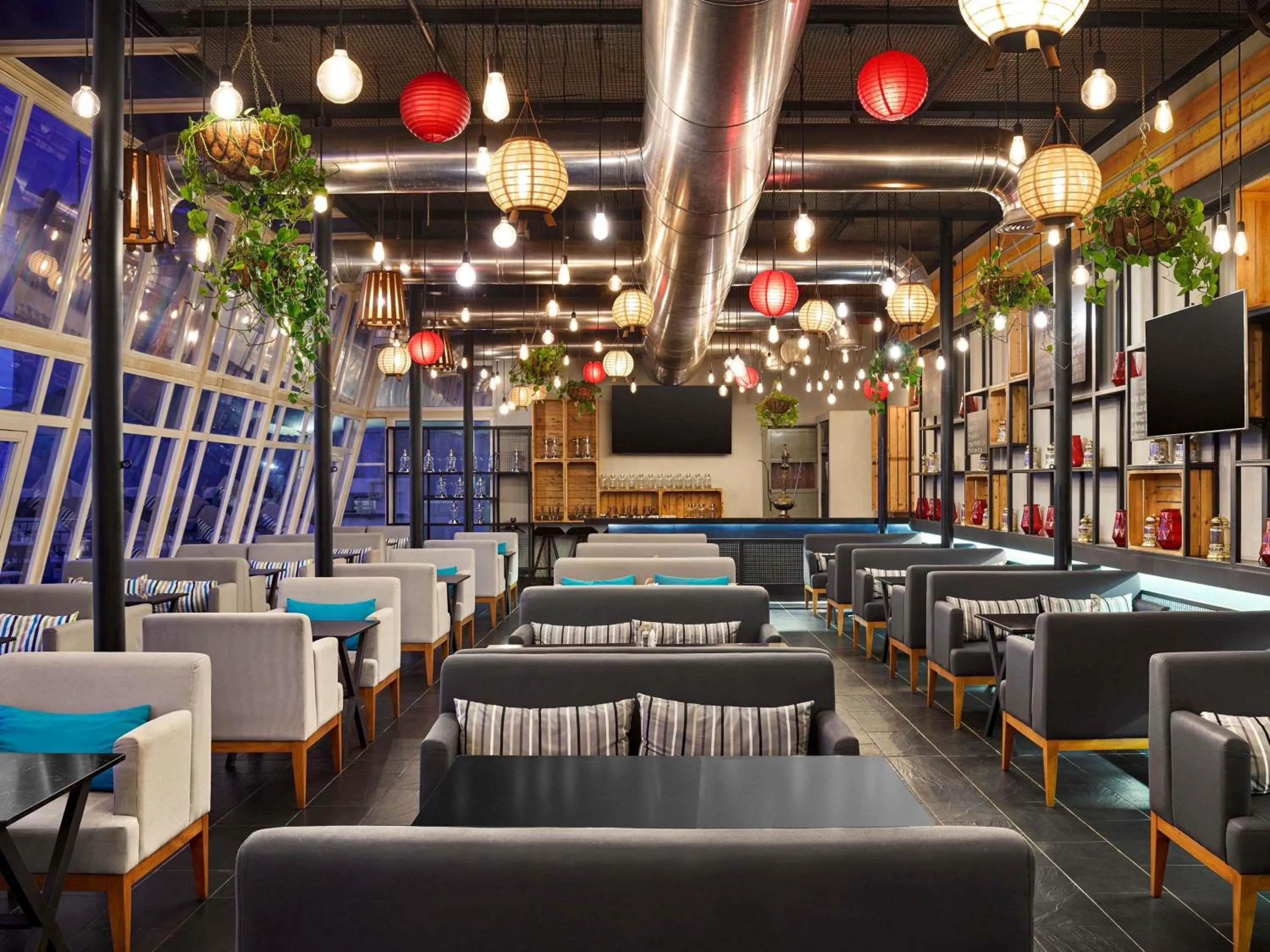 Lounge or bar in ibis Kuwait Salmiya