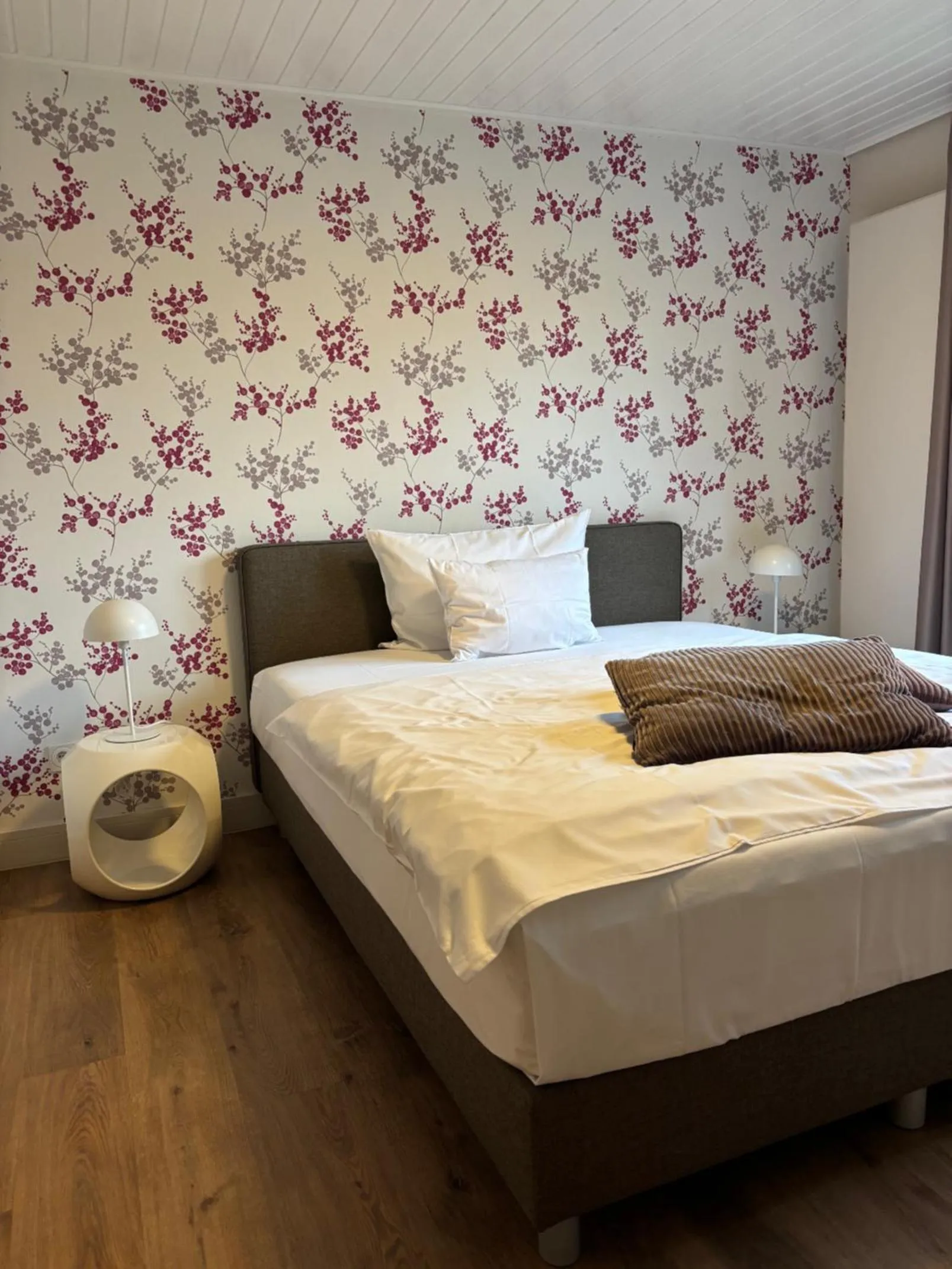 Bed in Hotel Insel Pension