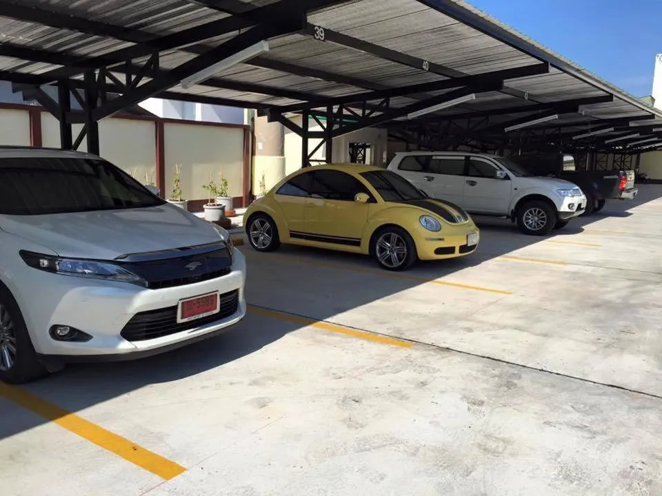 Property building in Supachai Inn