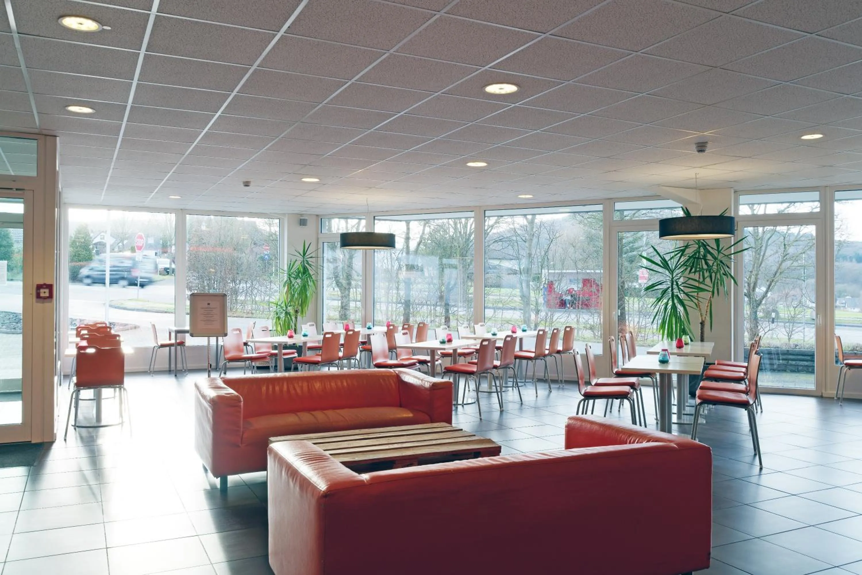 Restaurant/places to eat in ibis budget Hotel BONN SÜD Königswinter