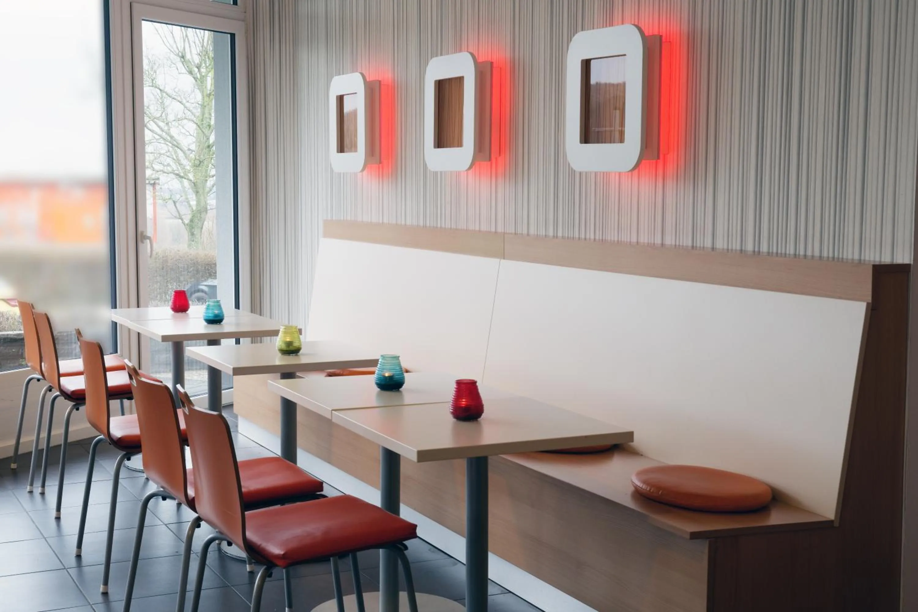 Restaurant/places to eat in ibis budget Hotel BONN SÜD Königswinter