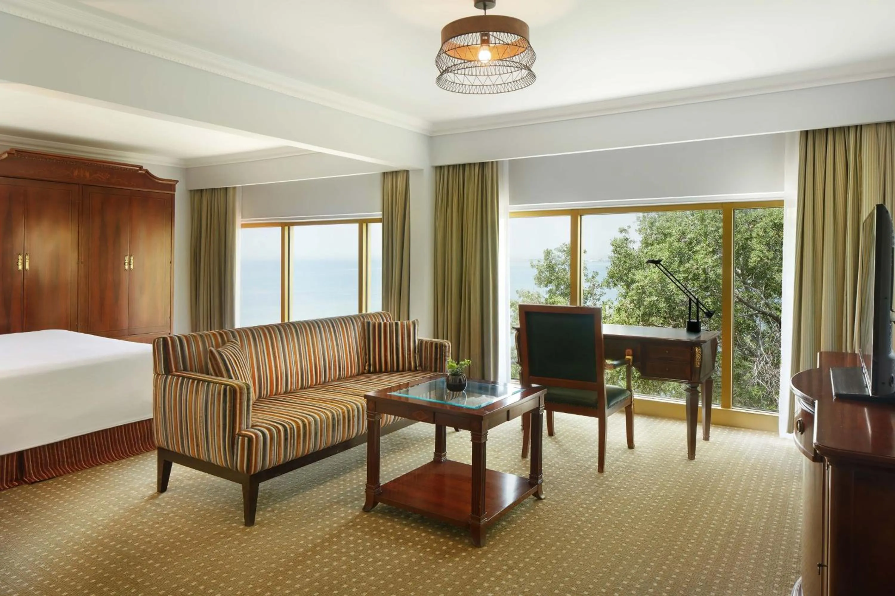 Photo of the whole room, Bed in Sheraton Djibouti