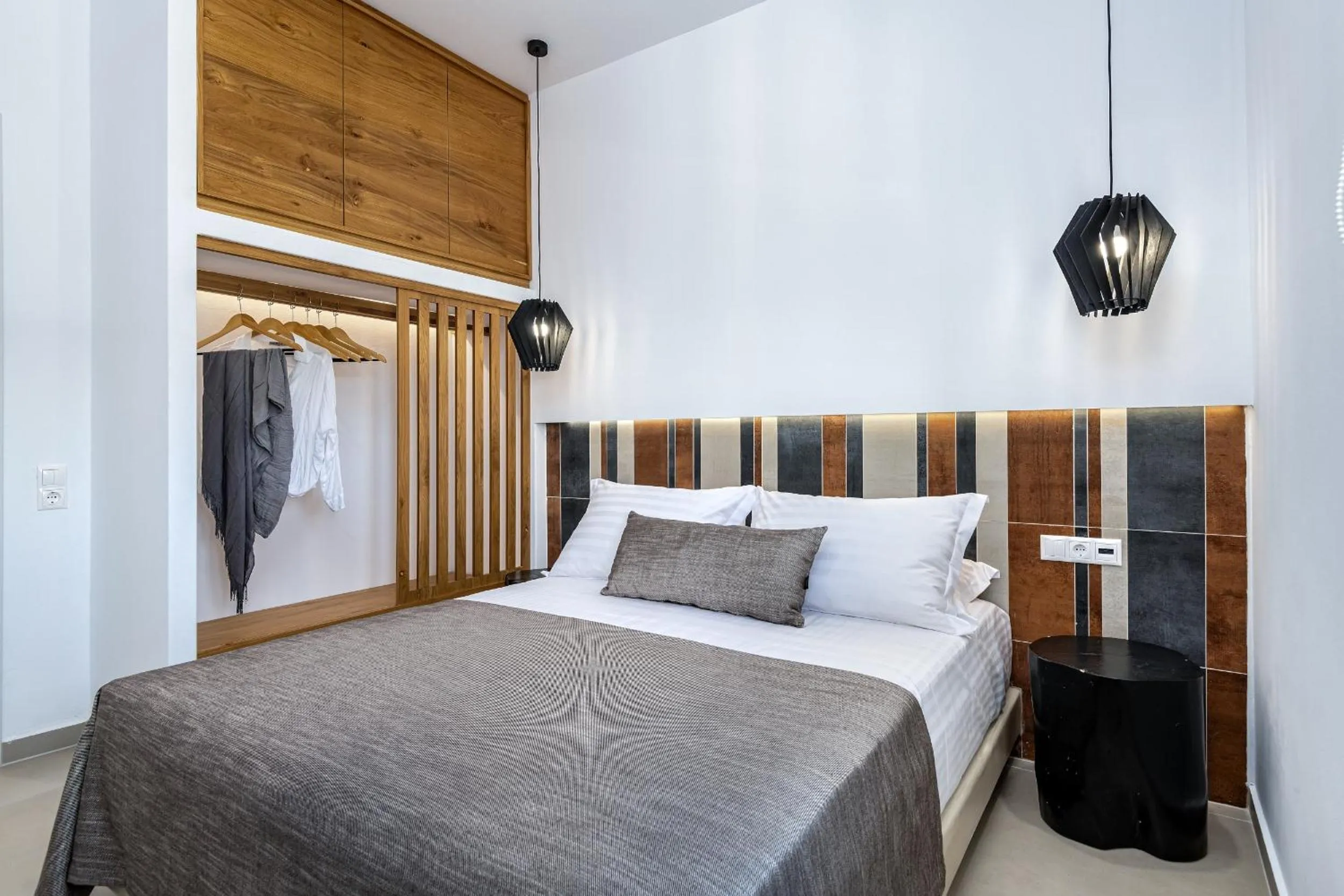 Bedroom, Bed in Remezzo Bayfront Suites