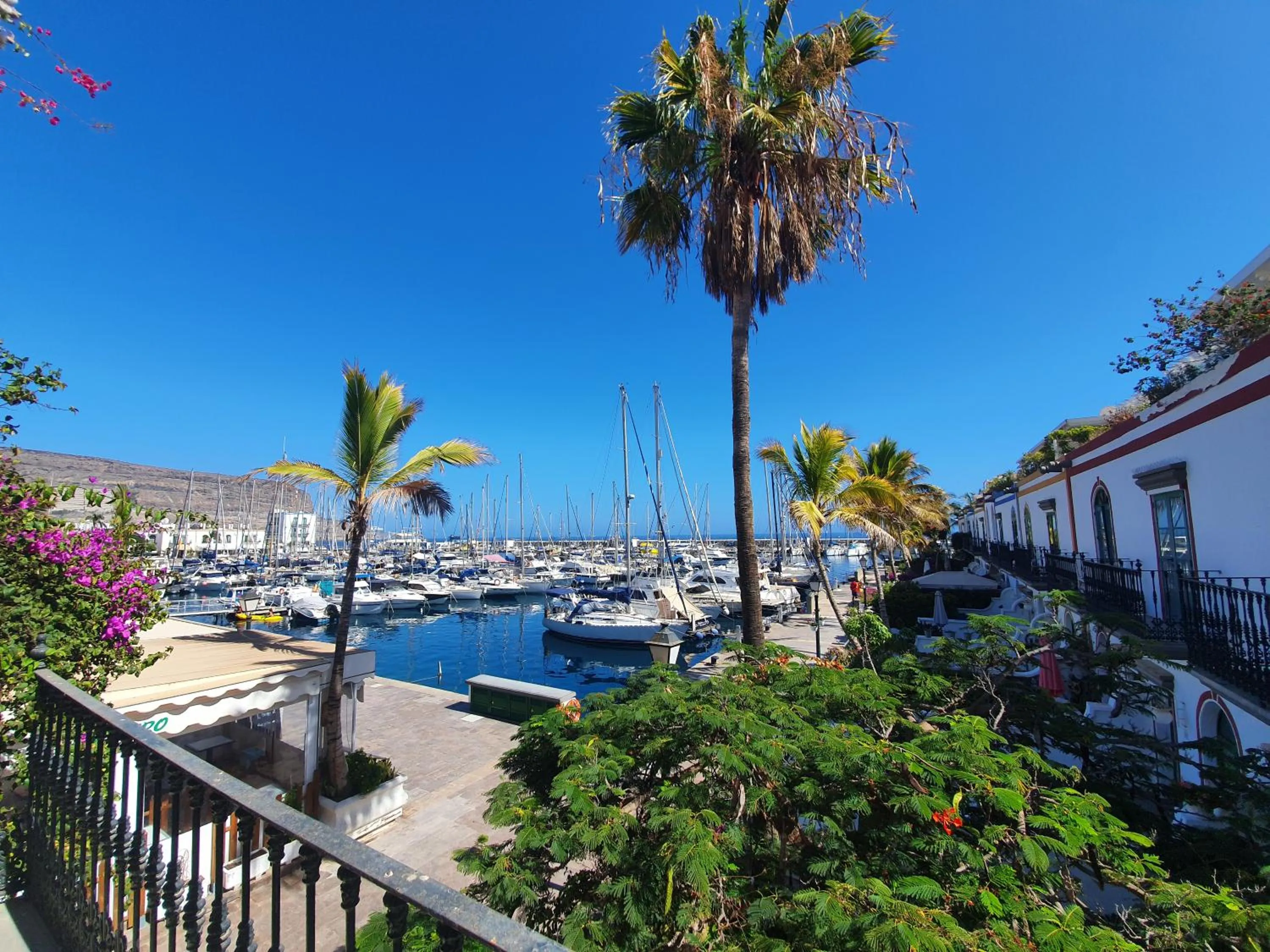 Off site in La Venecia de Canarias