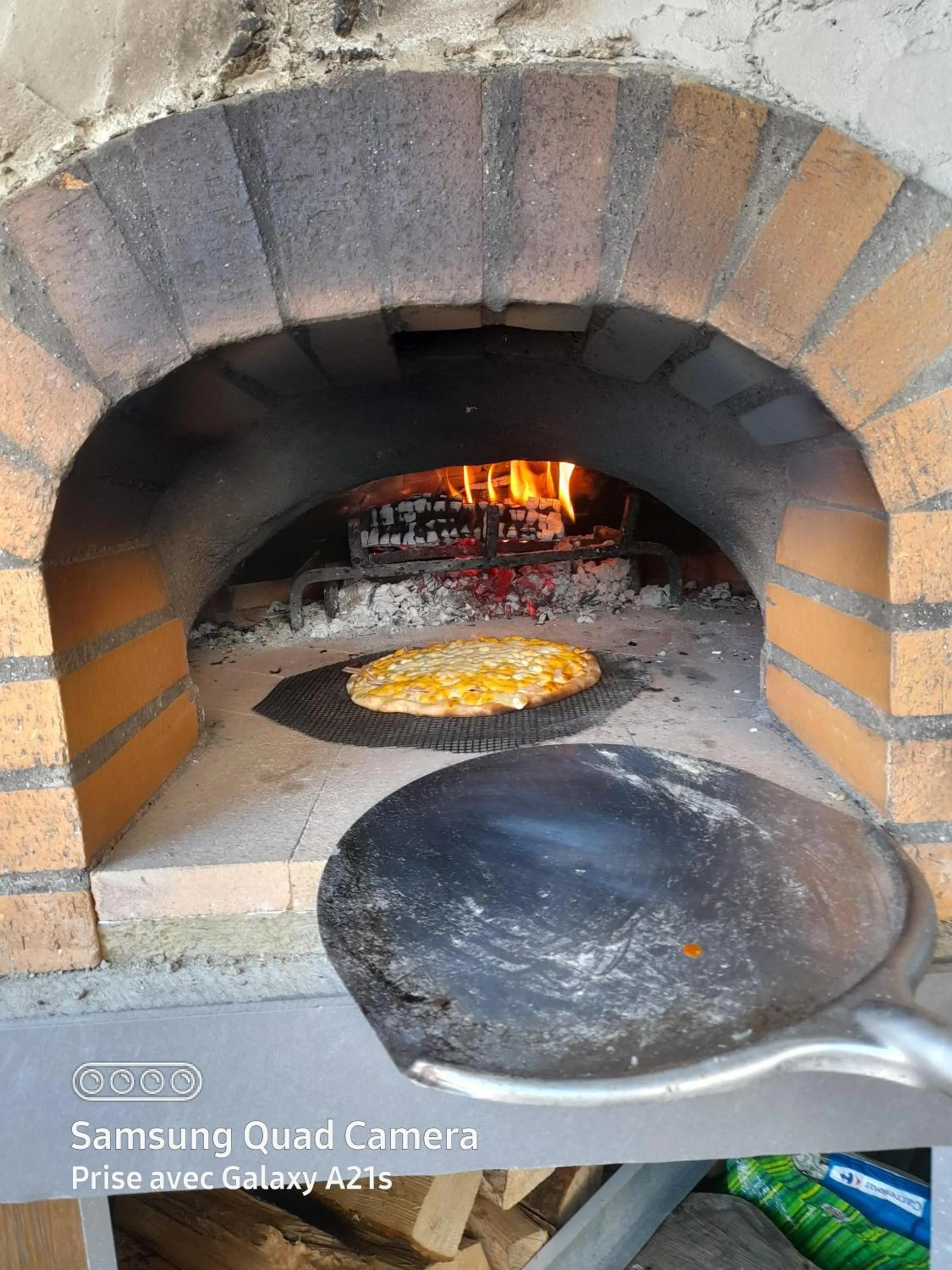 Property building in Chambres 2 caps