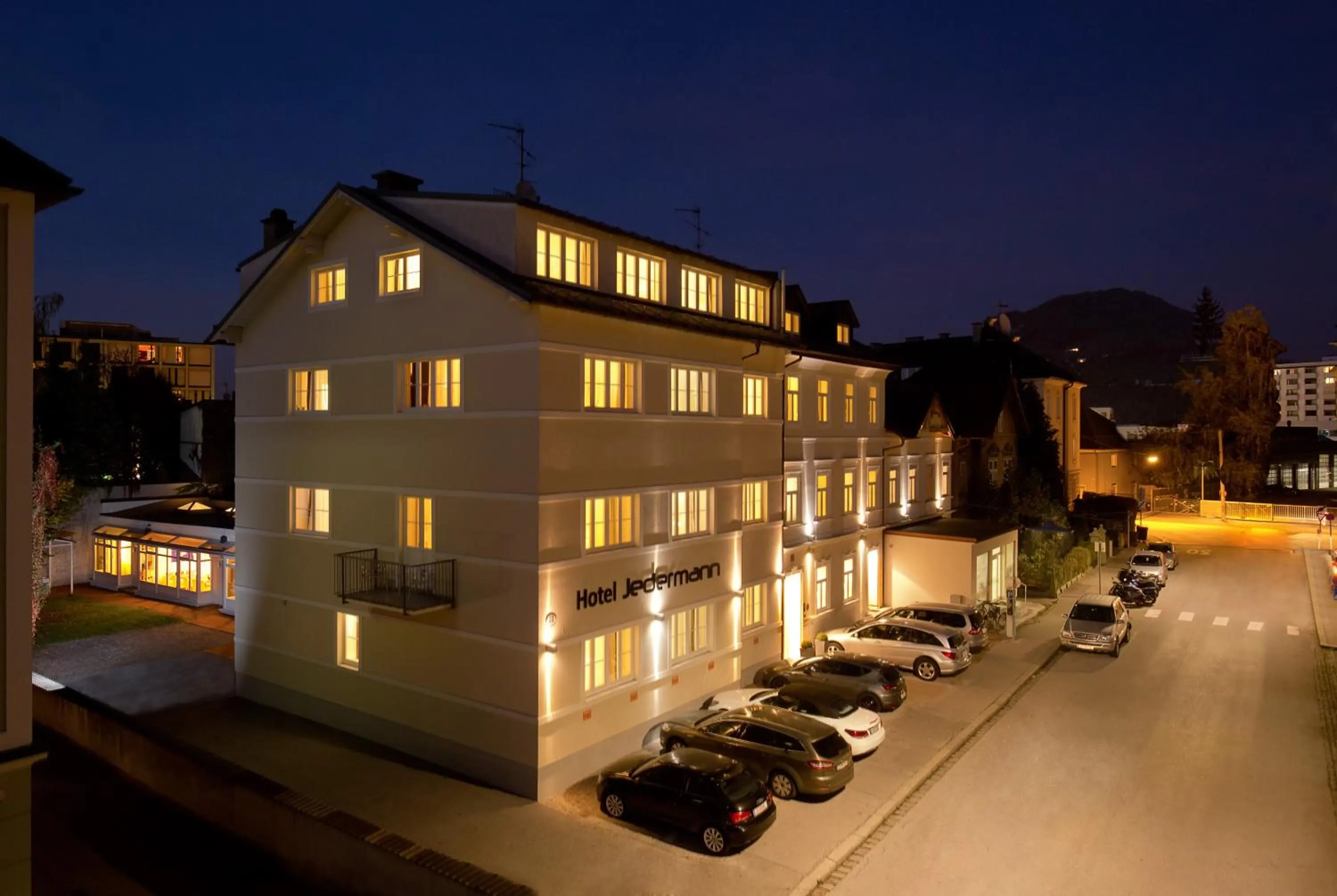 Property building in Das Jedermann Boutiquehotel mit Stadtgarten