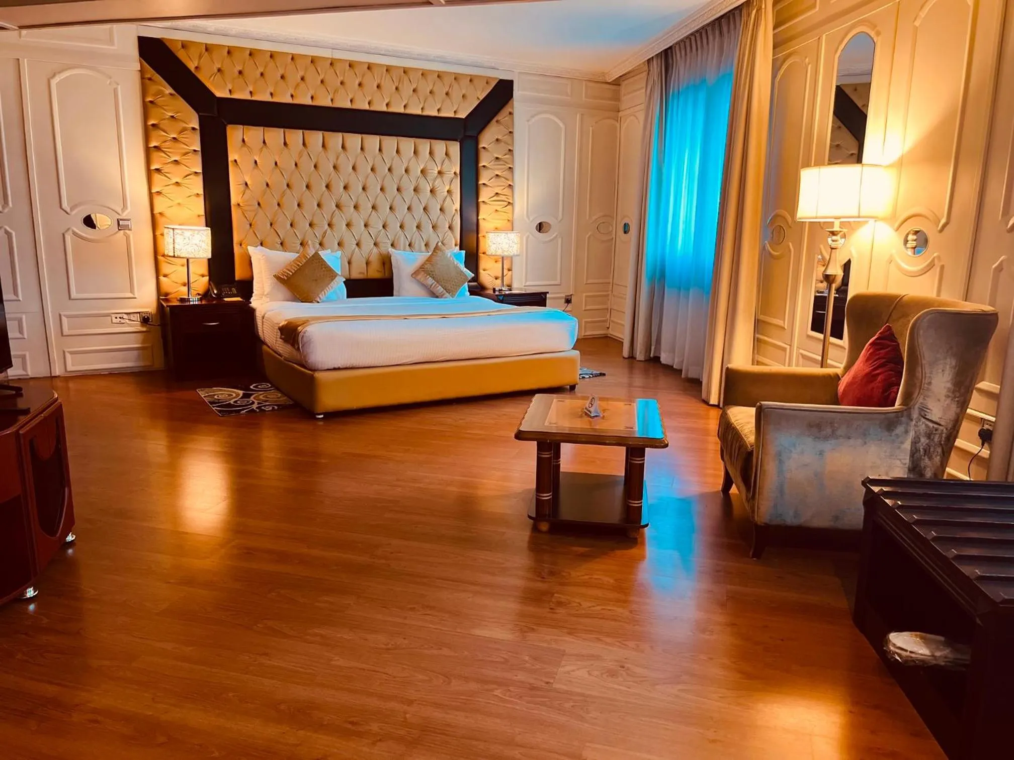 Bed in Inter Luxury Hotel