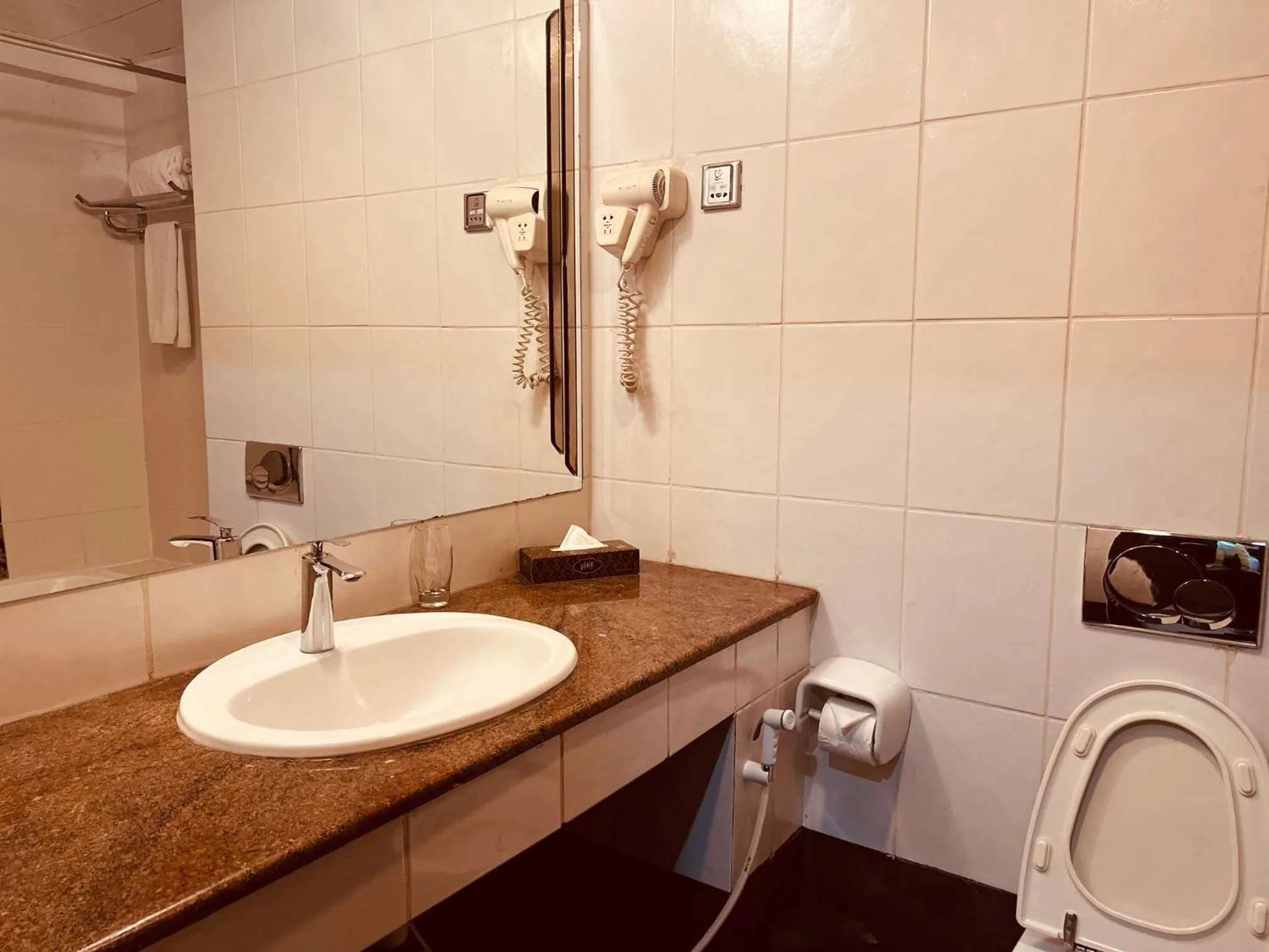 Toilet in Inter Luxury Hotel