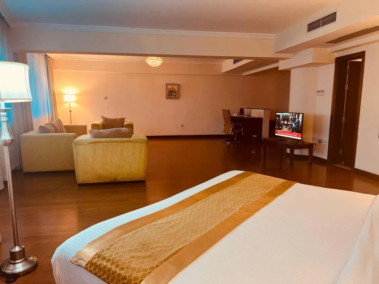 Bedroom, Bed in Inter Luxury Hotel