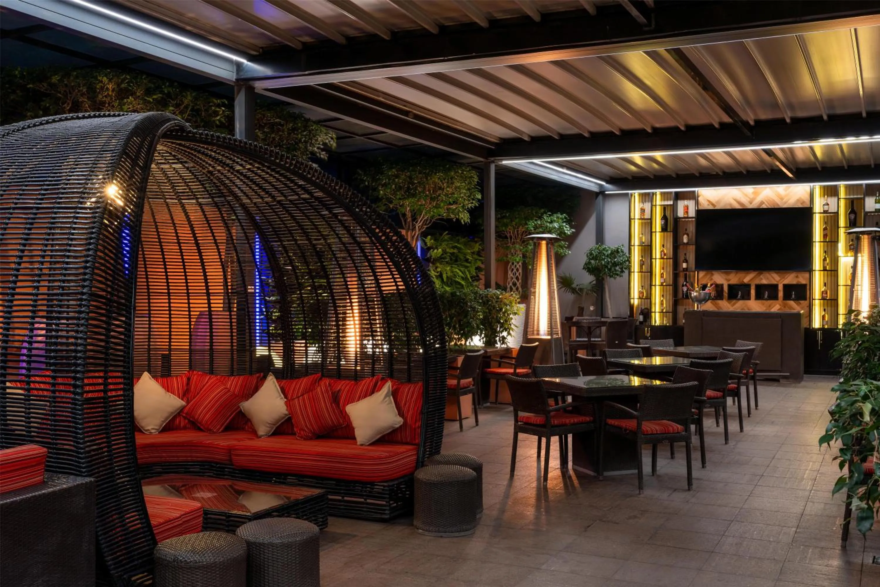 Lounge or bar in Radisson Blu Hotel, Addis Ababa