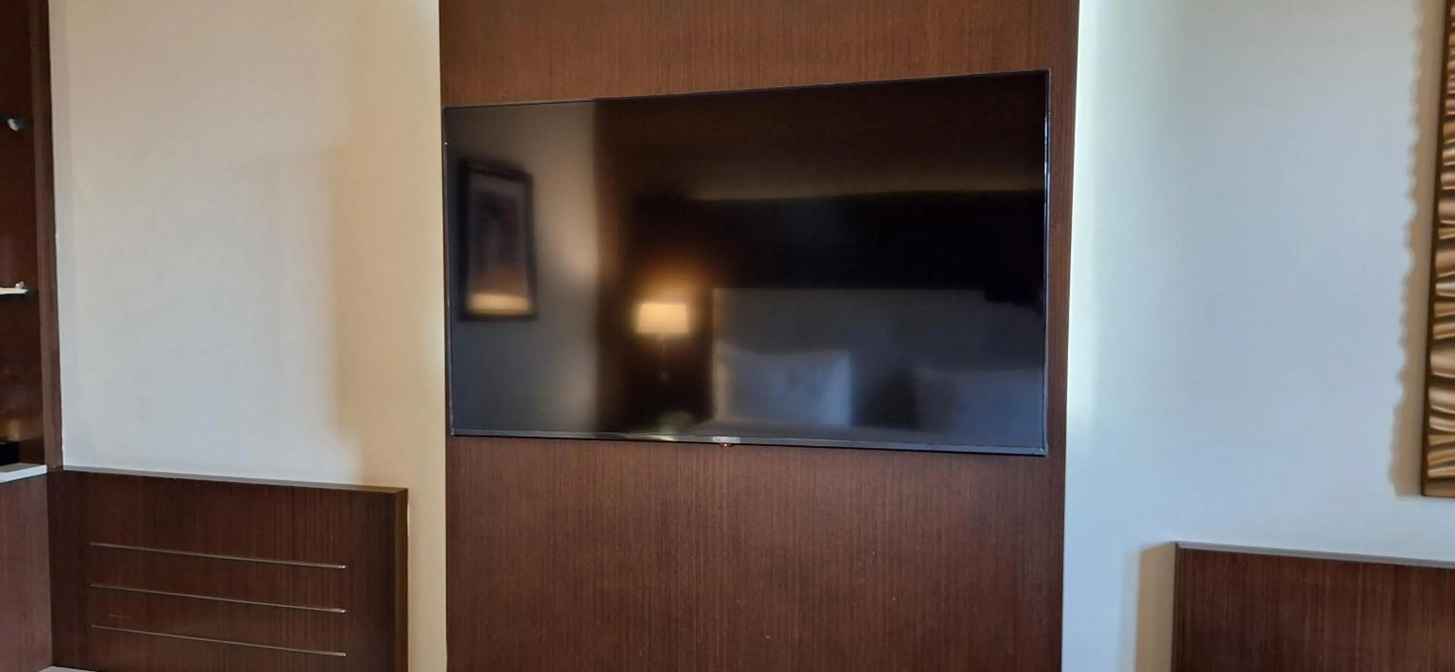 TV and multimedia in Radisson Blu Hotel, Addis Ababa