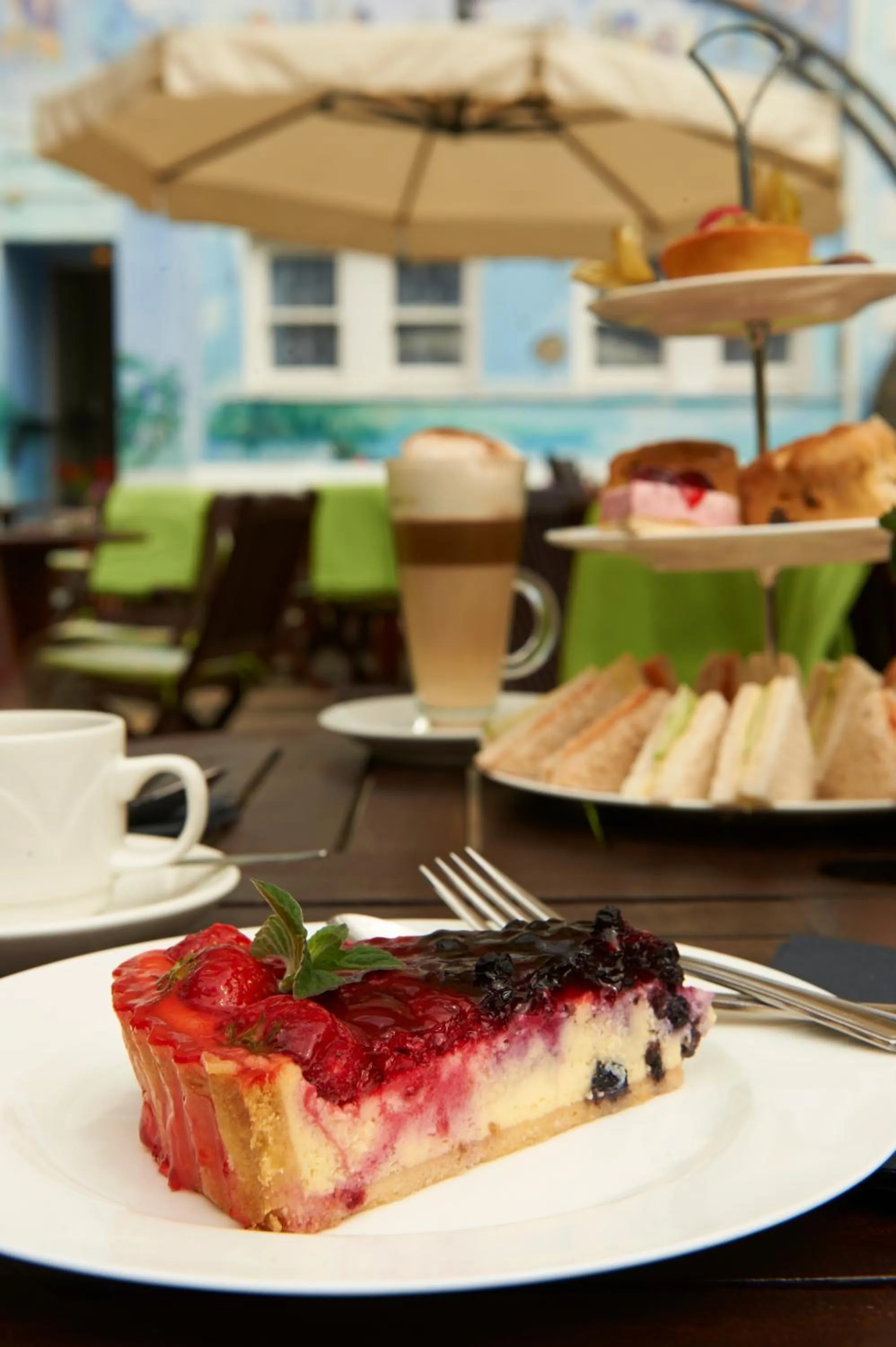 Food and drinks in Best Western Moores Central Hotel