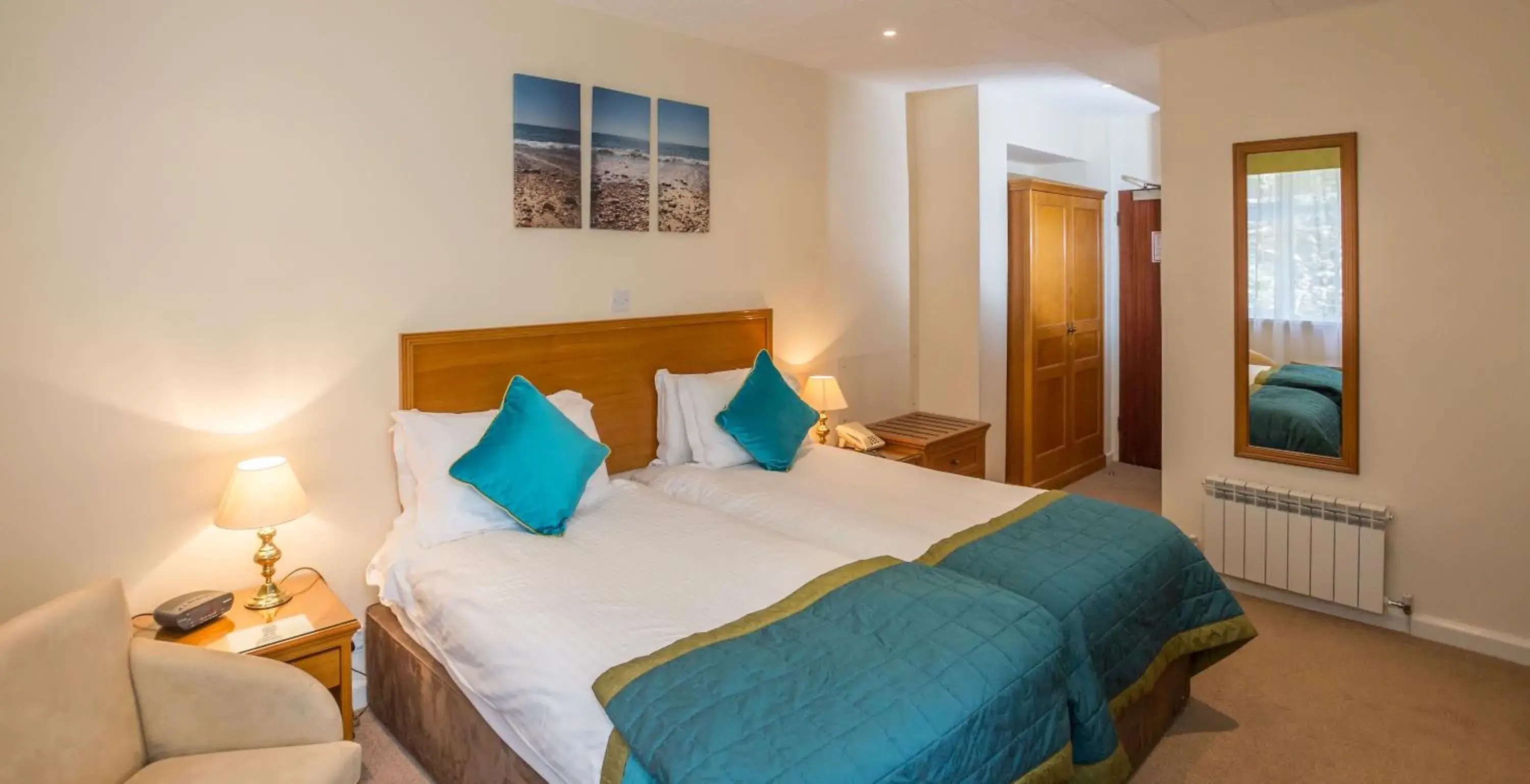 Standard Twin Room - single occupancy in Best Western Moores Central Hotel Standard Twin Room - single occupancy in Best Western Moores Central Hotel