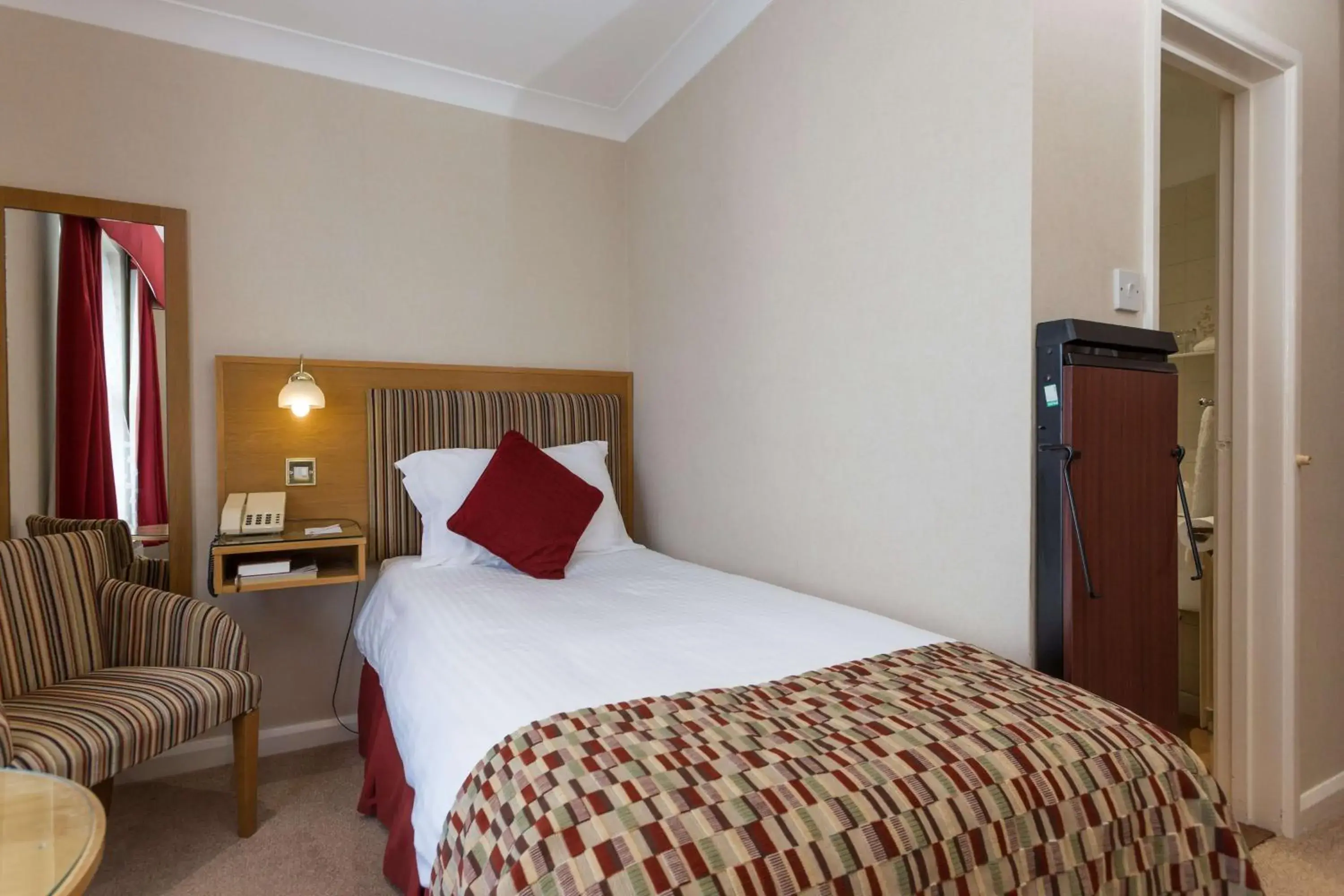 Standard Single Room - single occupancy in Best Western Moores Central Hotel Standard Single Room - single occupancy in Best Western Moores Central Hotel