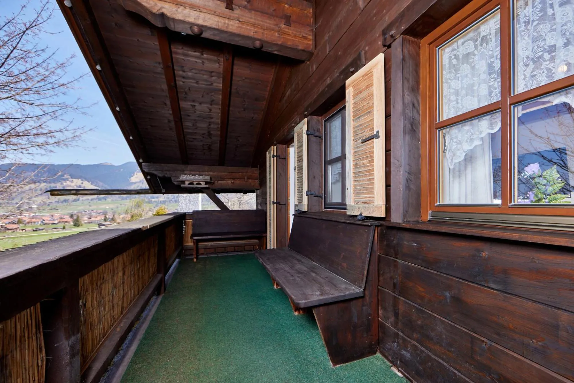 Day in Appartements Gasthof Schleifmühle Unterammergau