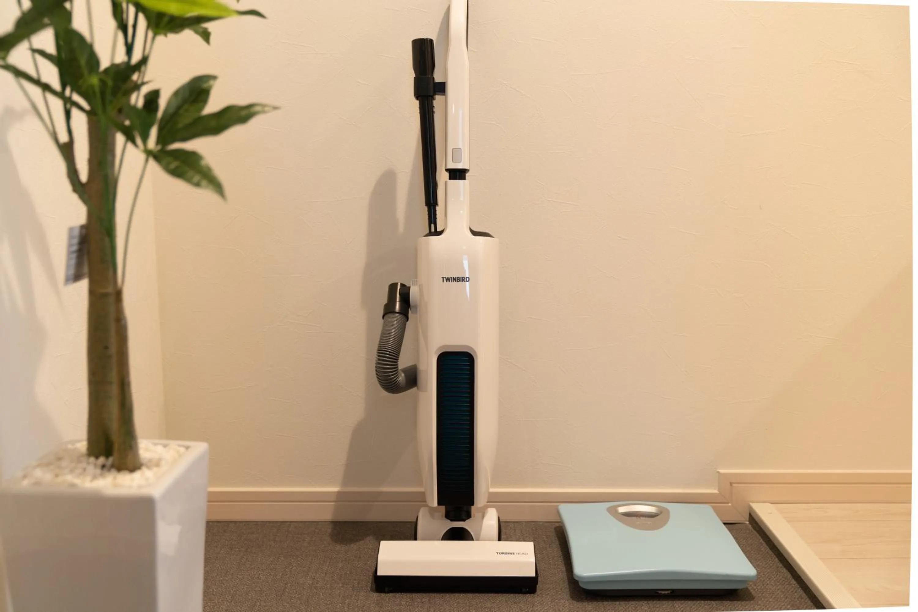 OSAKA SUNSHINE TOWER 53 l