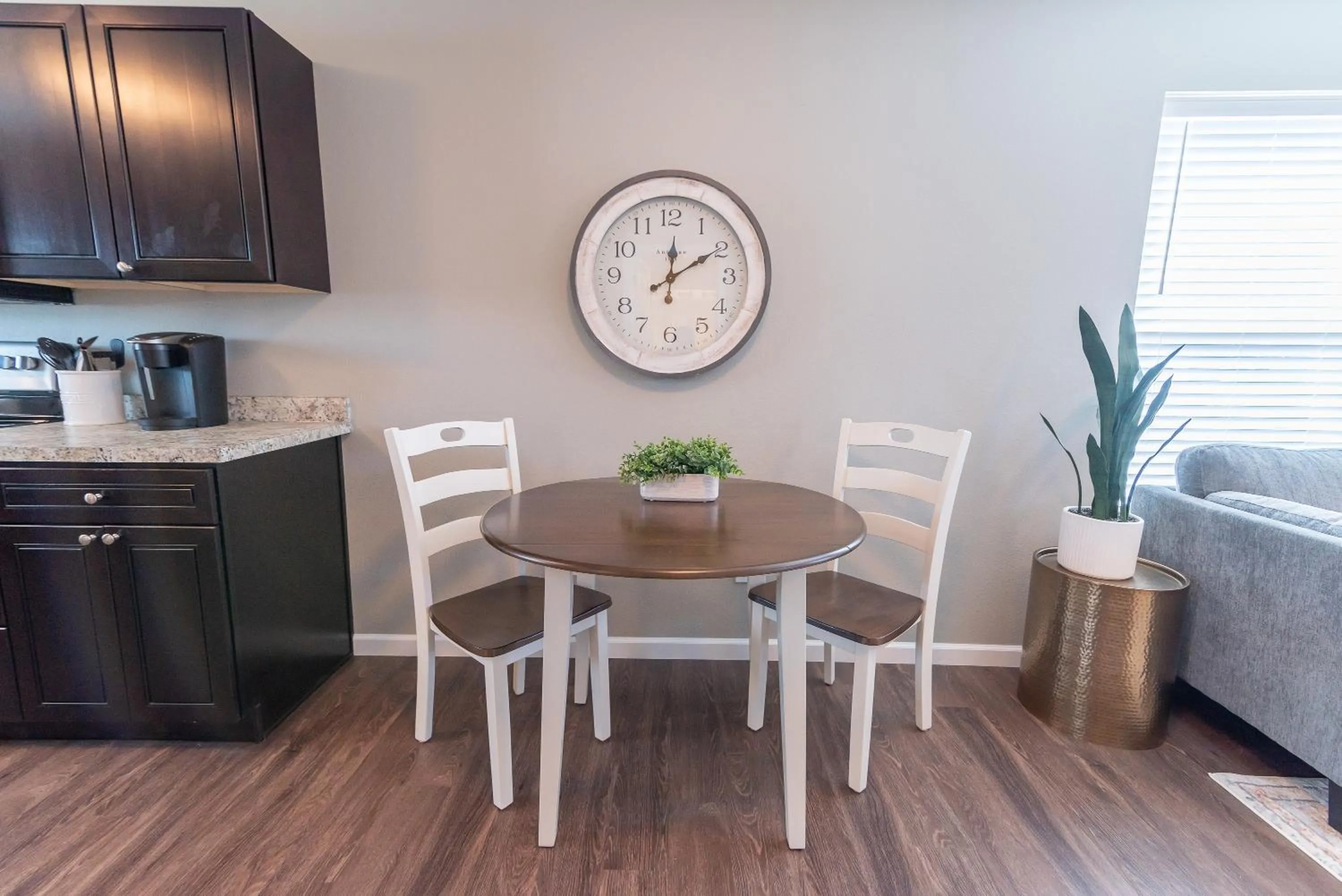 Seating area in Susitna Suites
