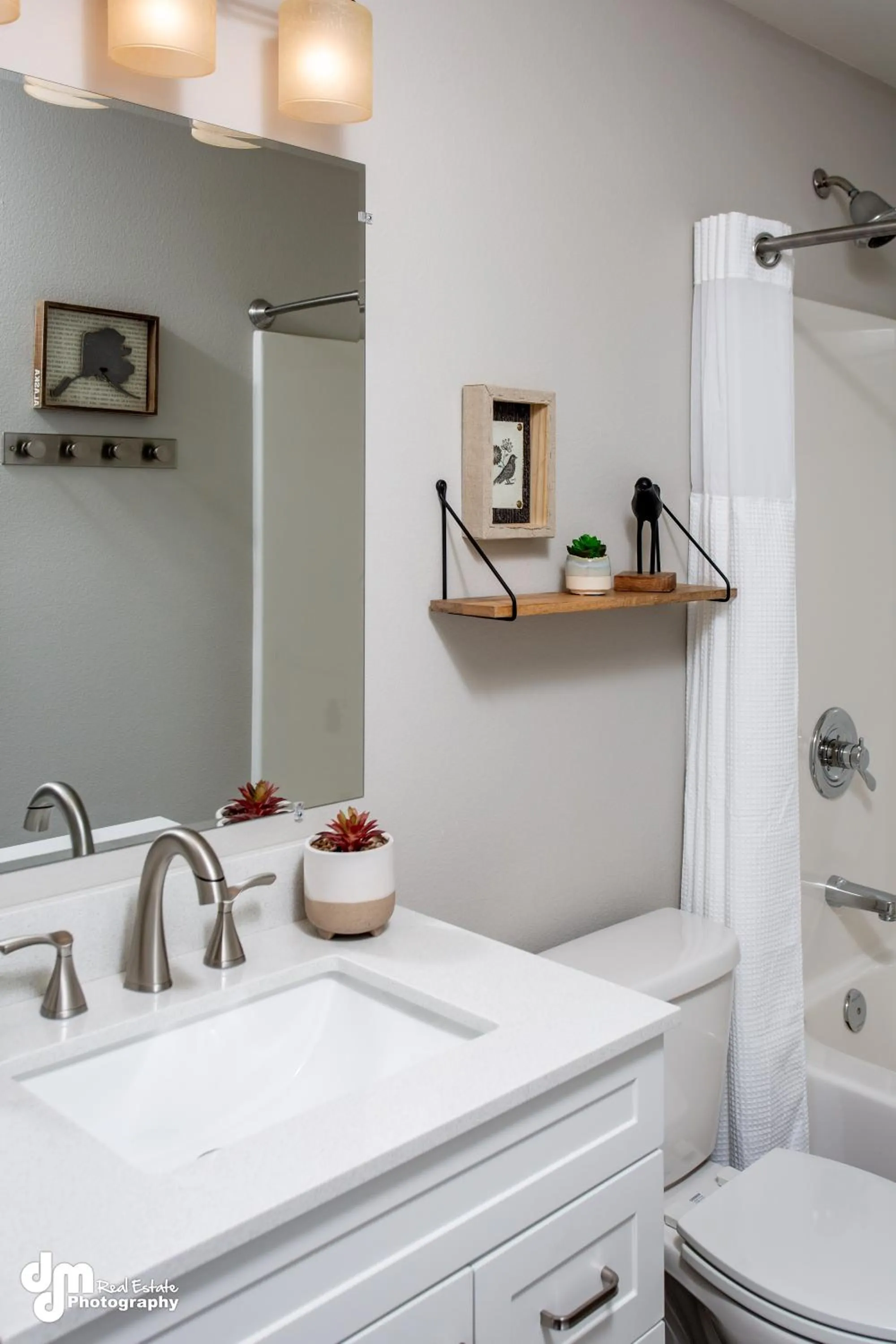 Bathroom in Susitna Suites