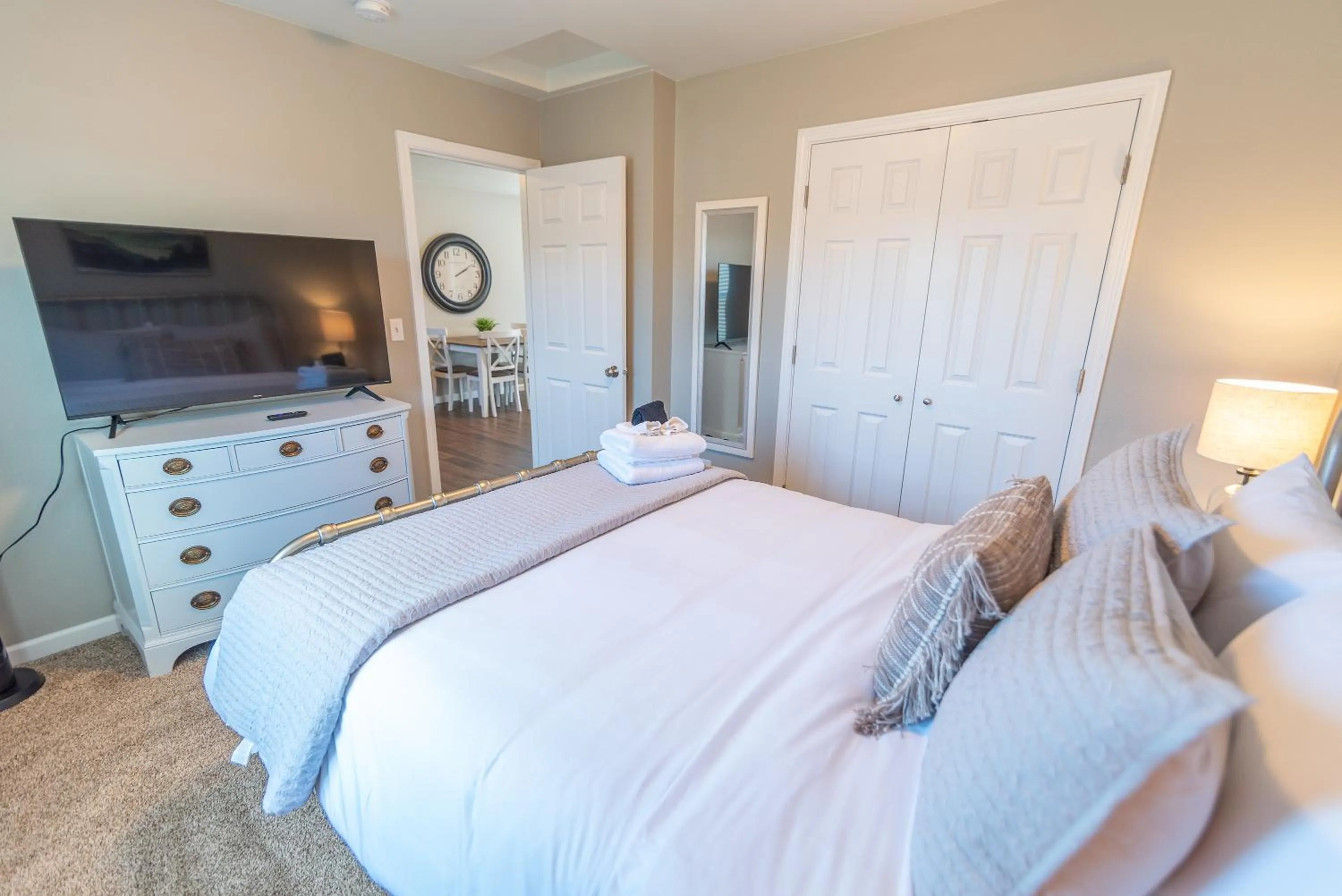 Bed in Susitna Suites