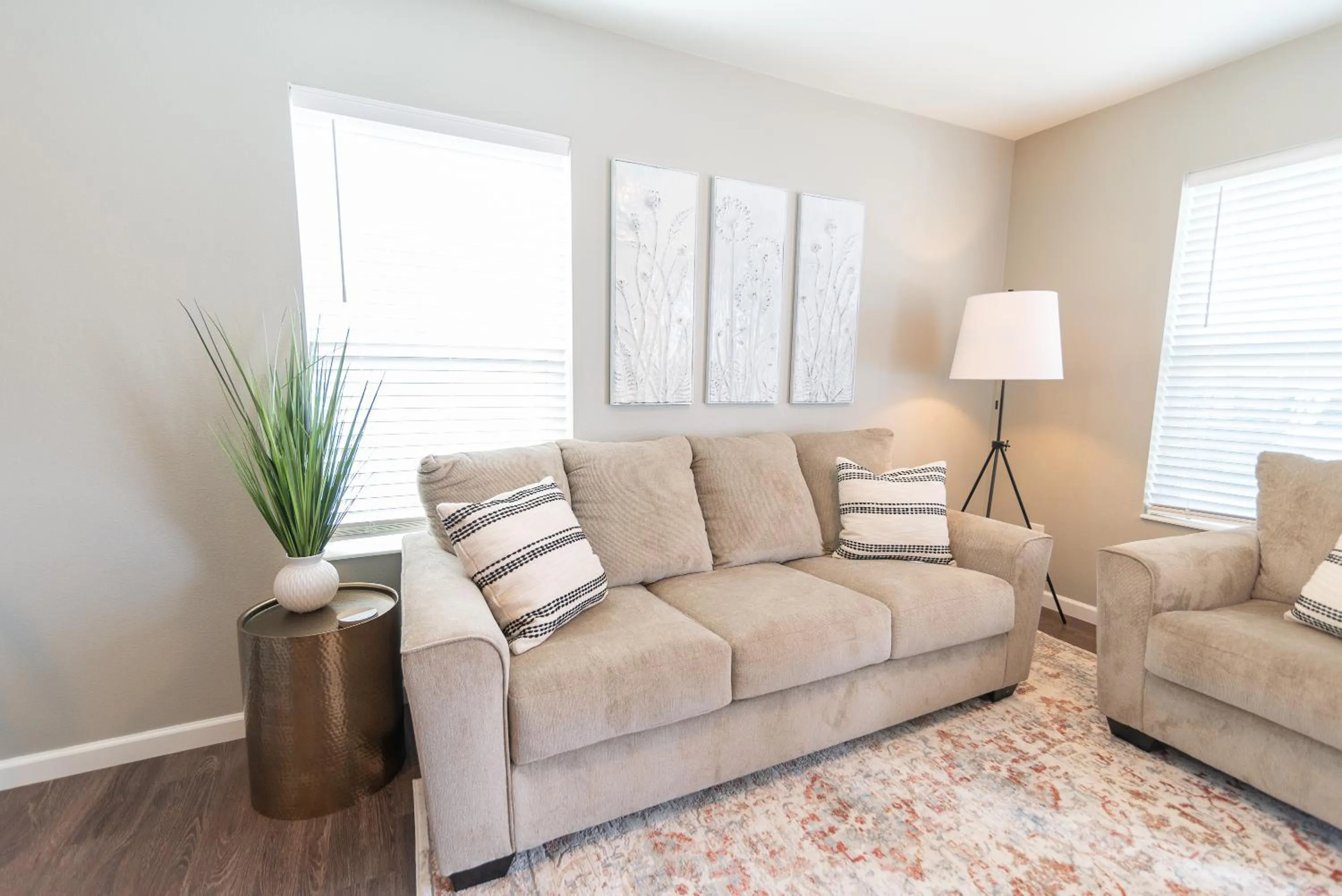 Seating area in Susitna Suites