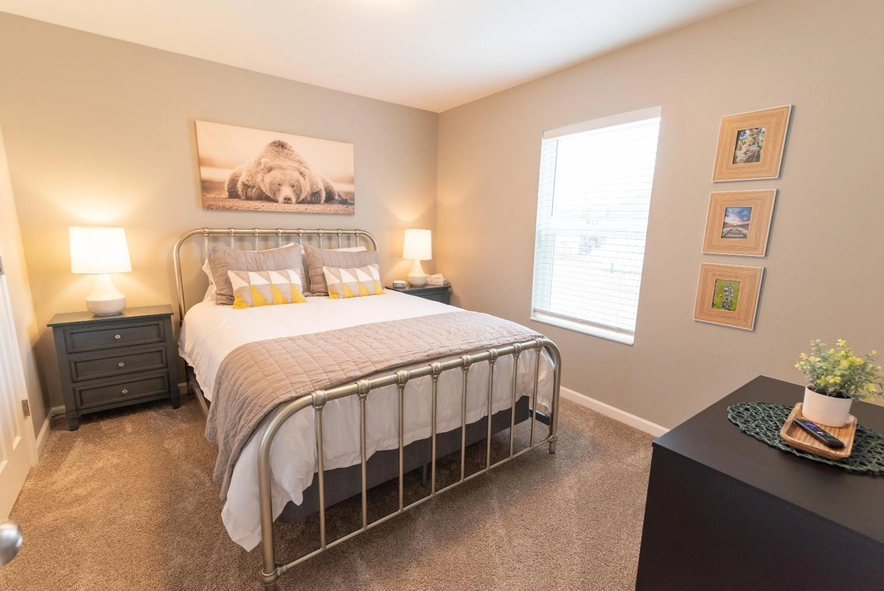 Bed in Susitna Suites