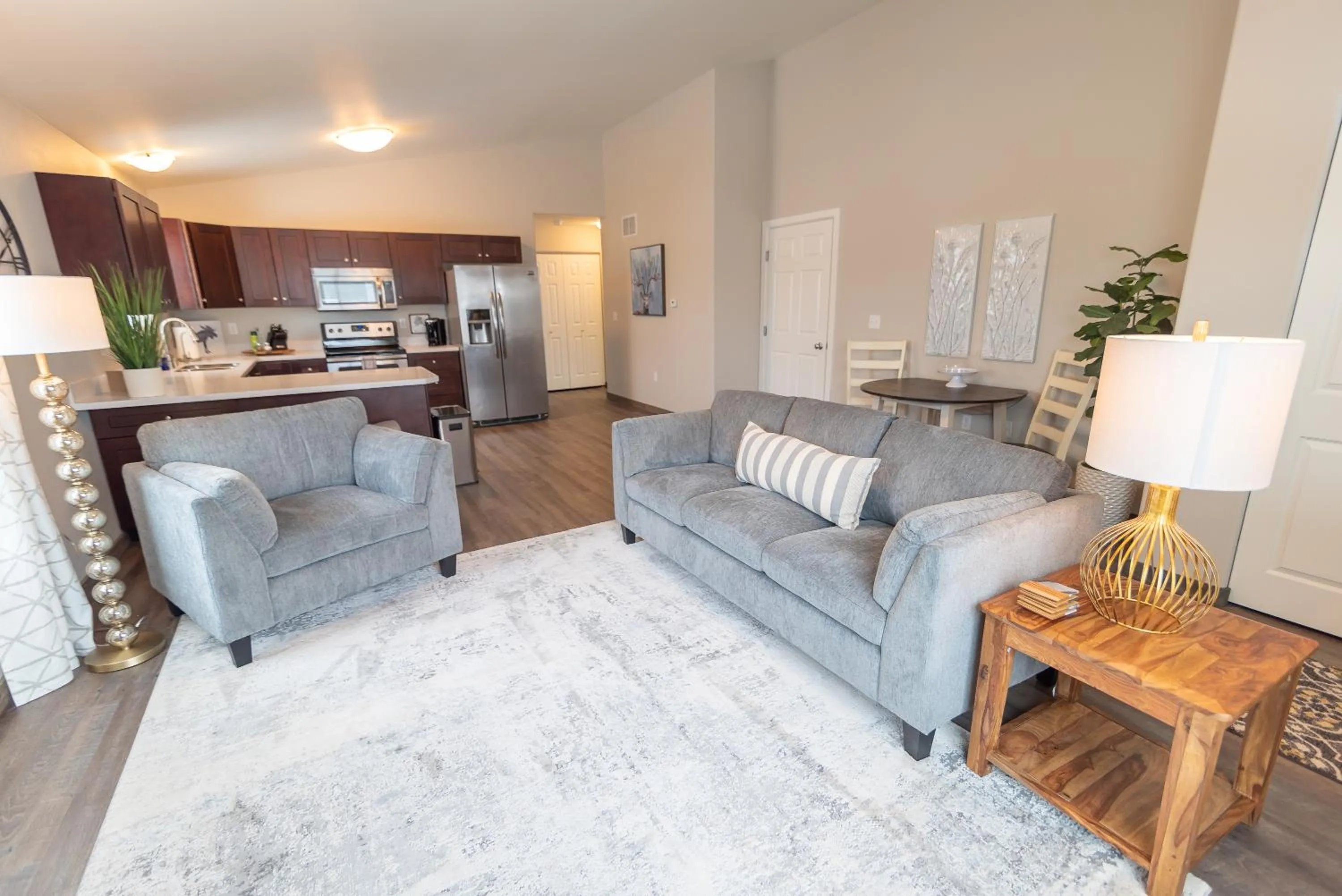 Kitchen or kitchenette in Susitna Suites