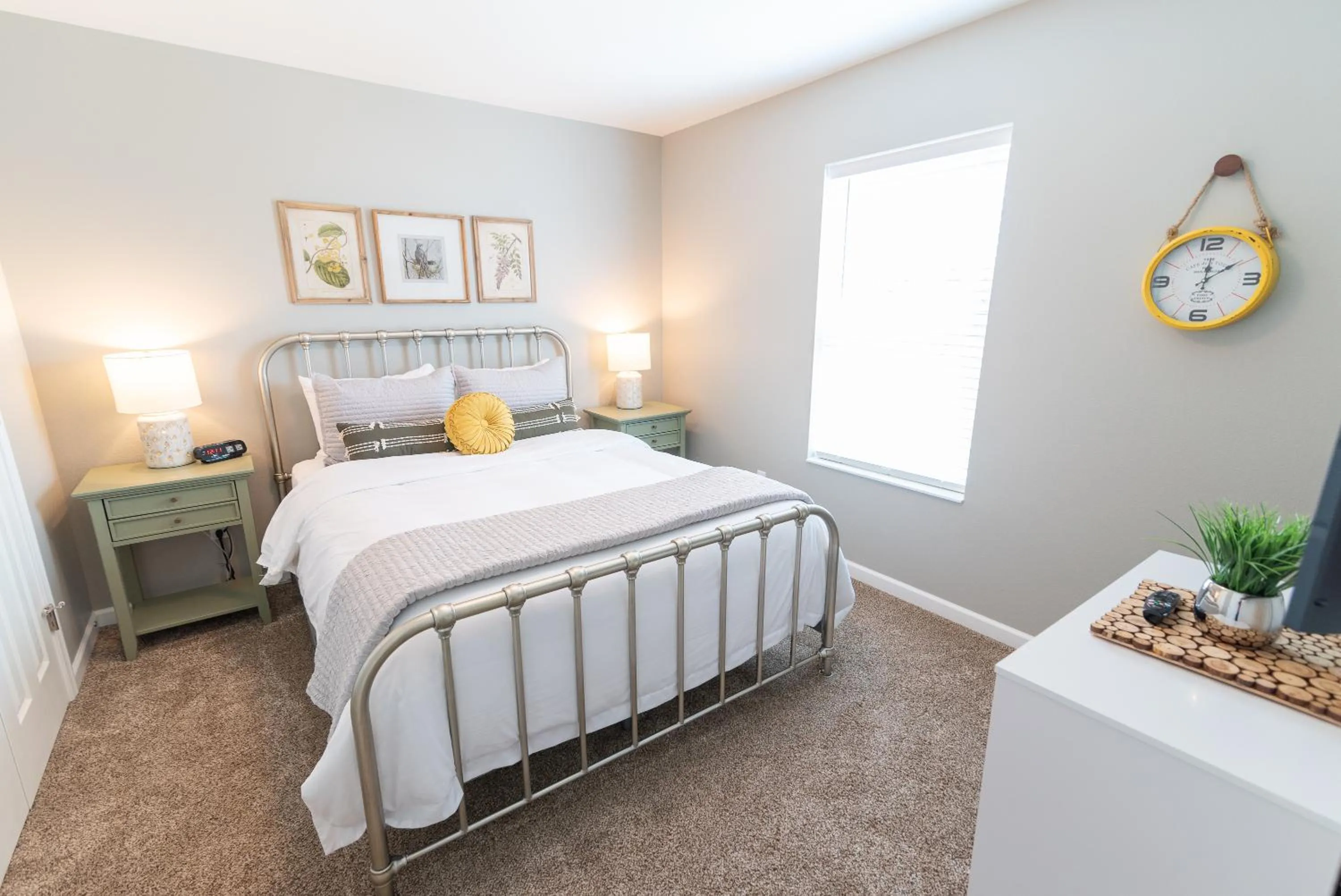 Bed in Susitna Suites