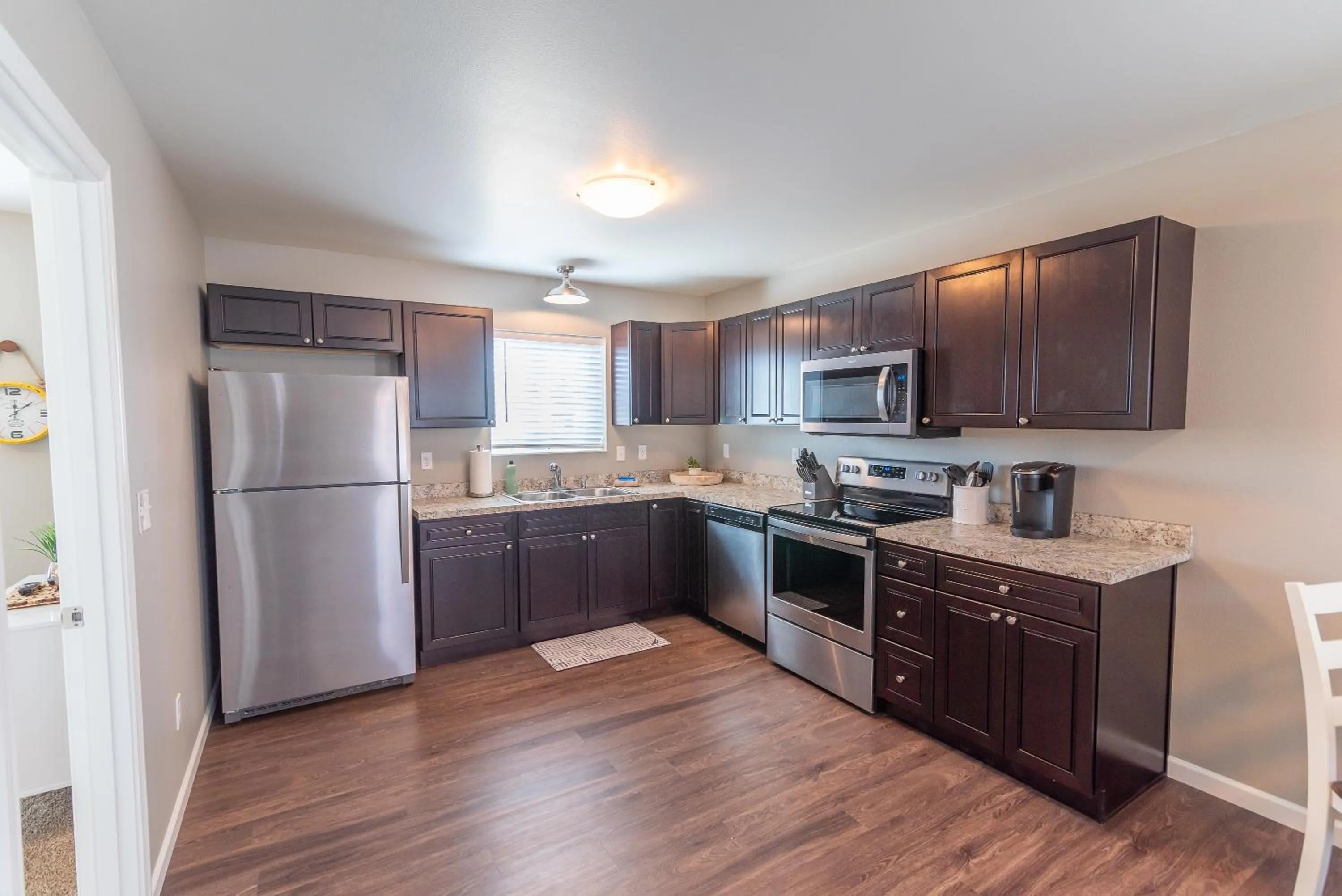 Kitchen or kitchenette in Susitna Suites