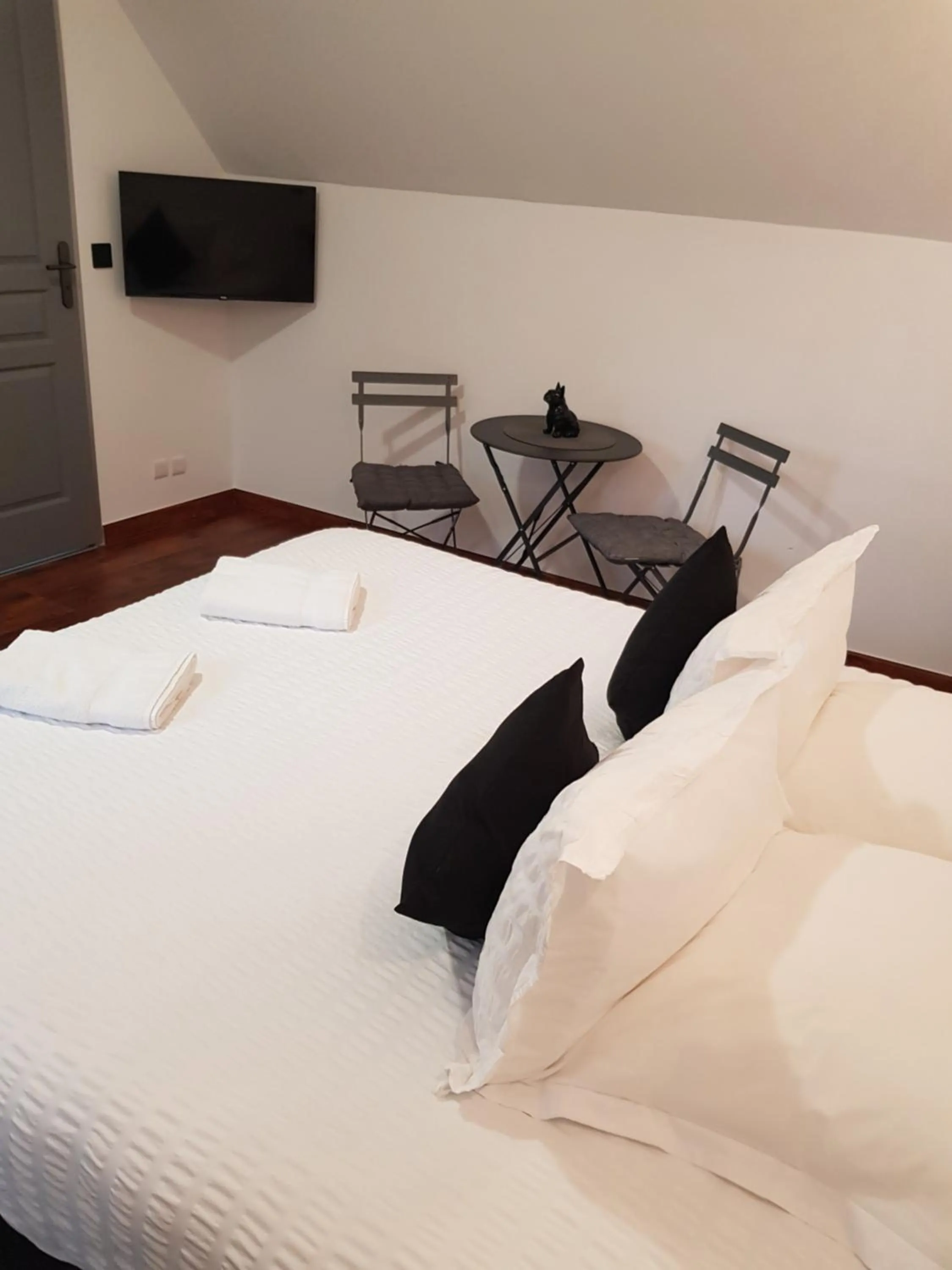 Bed in chambres et gites d'étretat