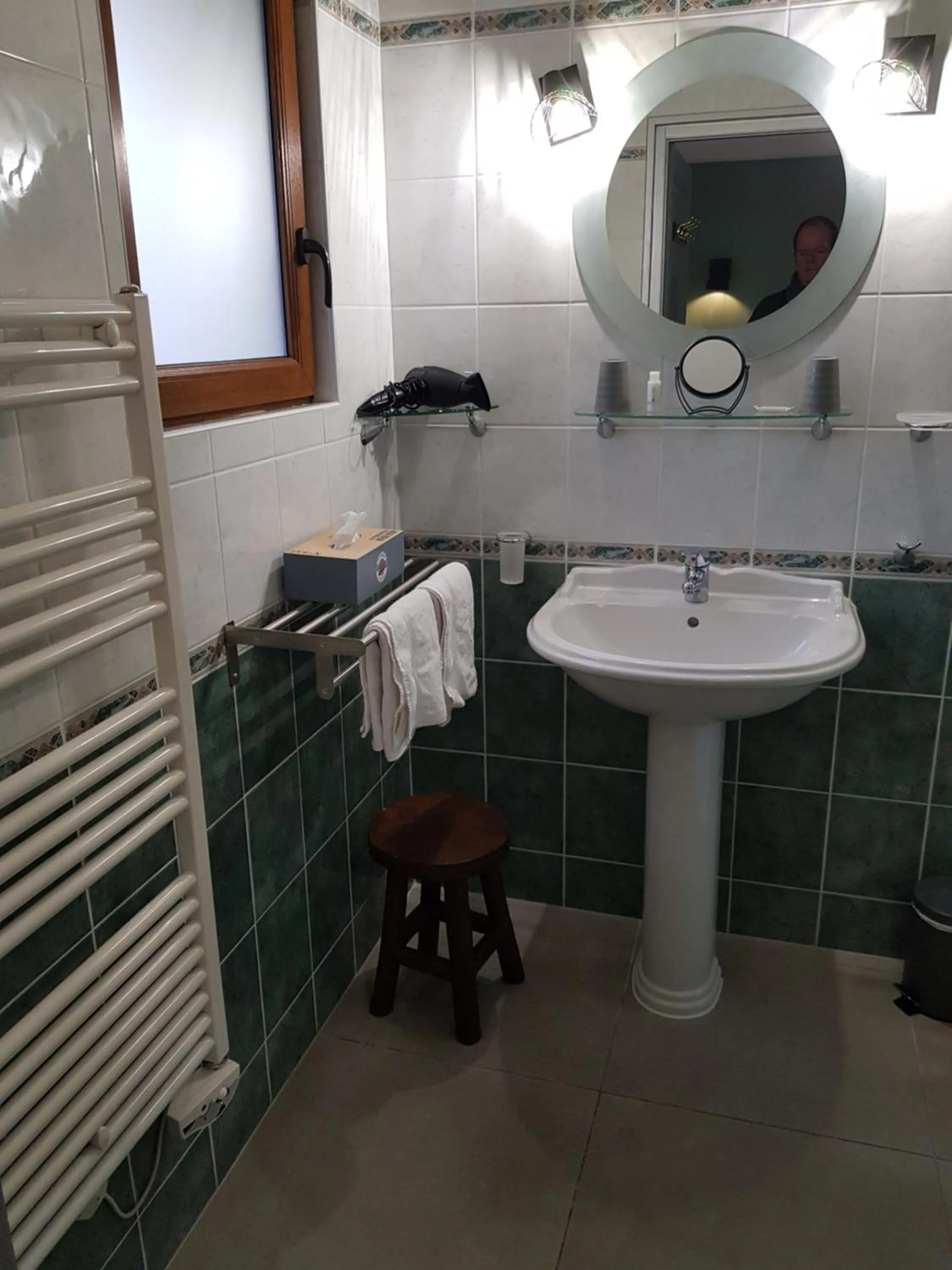 Bathroom in chambres et gites d'étretat