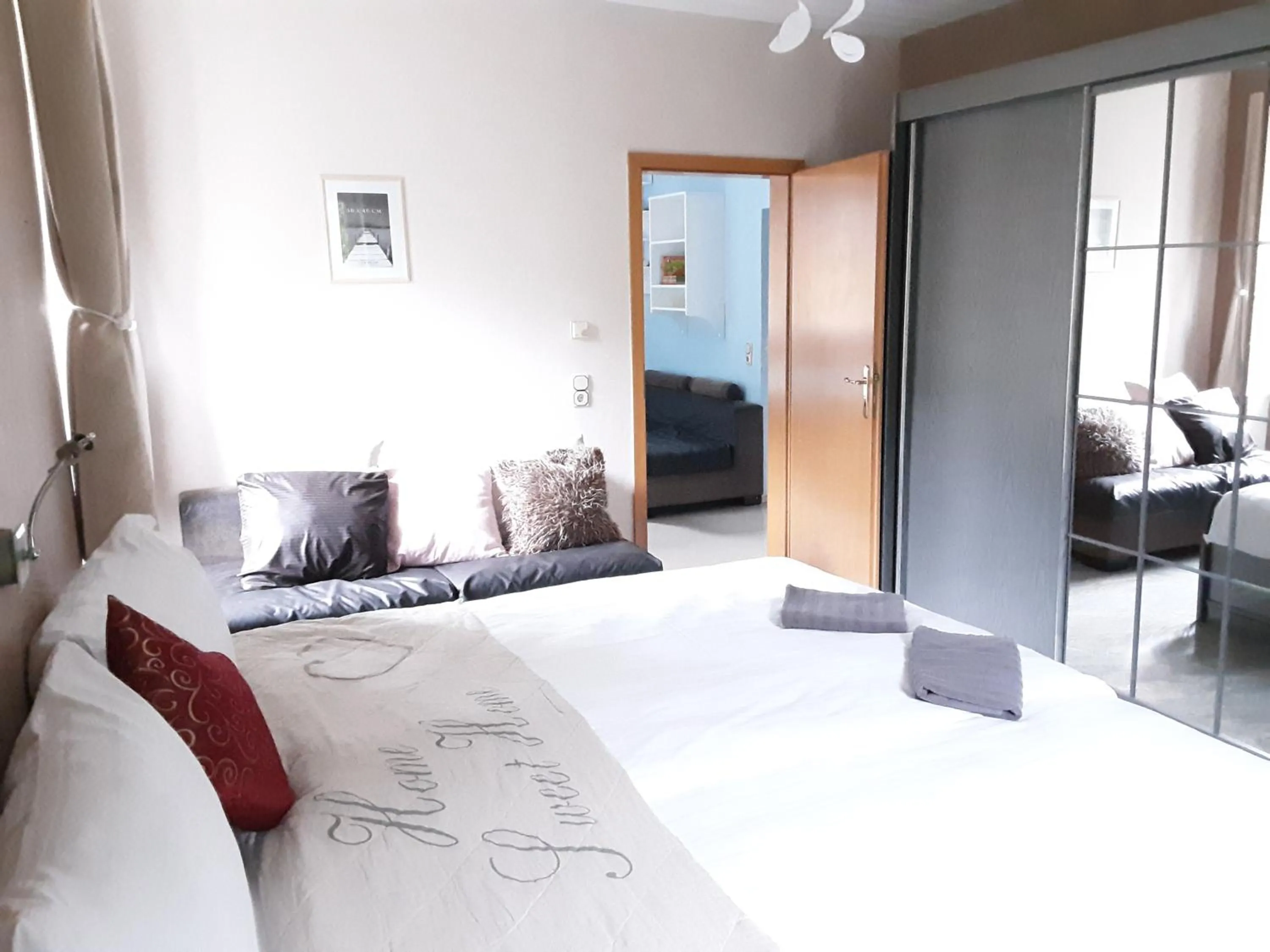 Bed in Apartment House Seerose self check-in