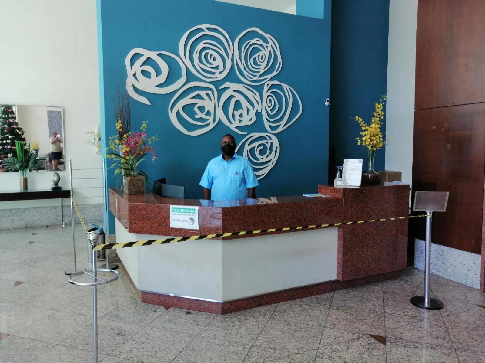 Bristol Praia do Canto Apart Hotel