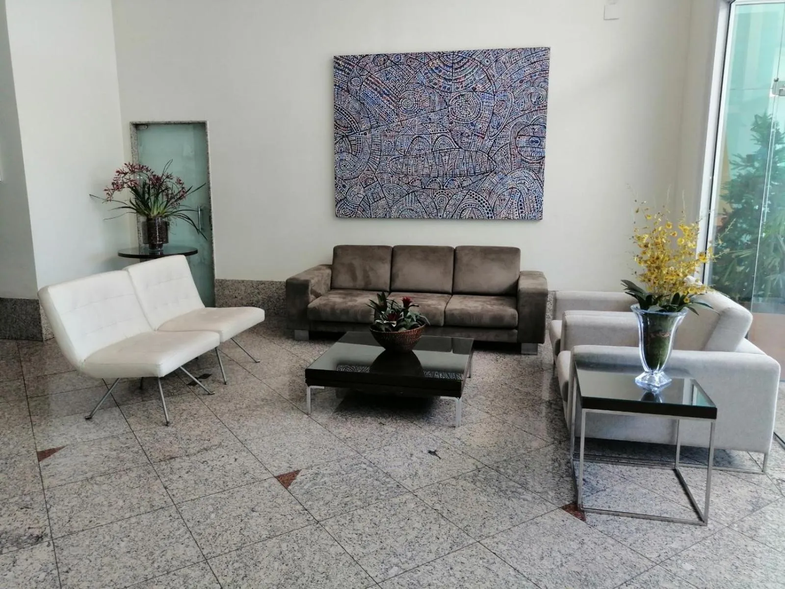 Bristol Praia do Canto Apart Hotel