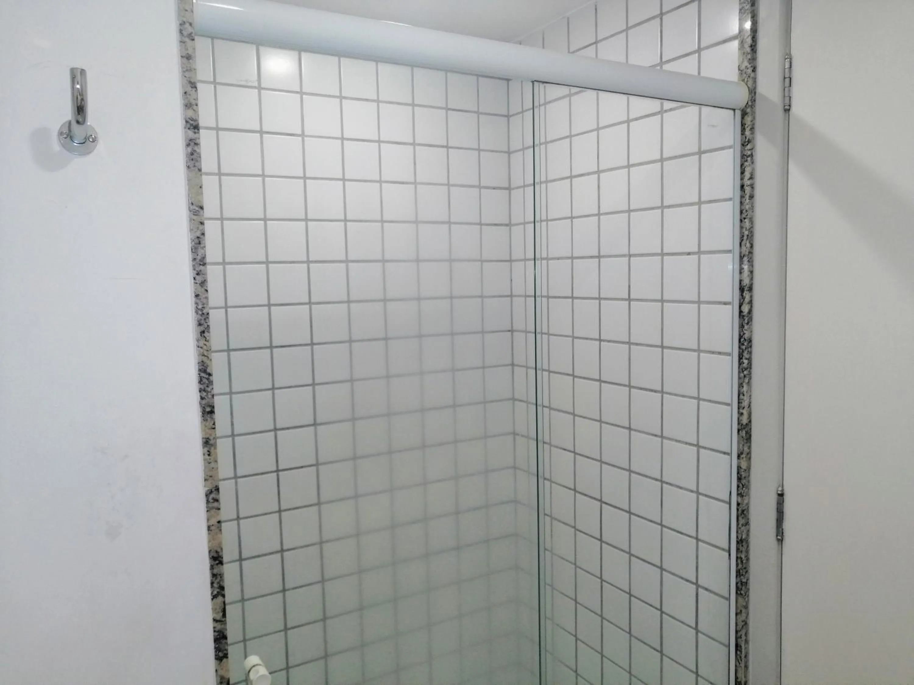 Bristol Praia do Canto Apart Hotel