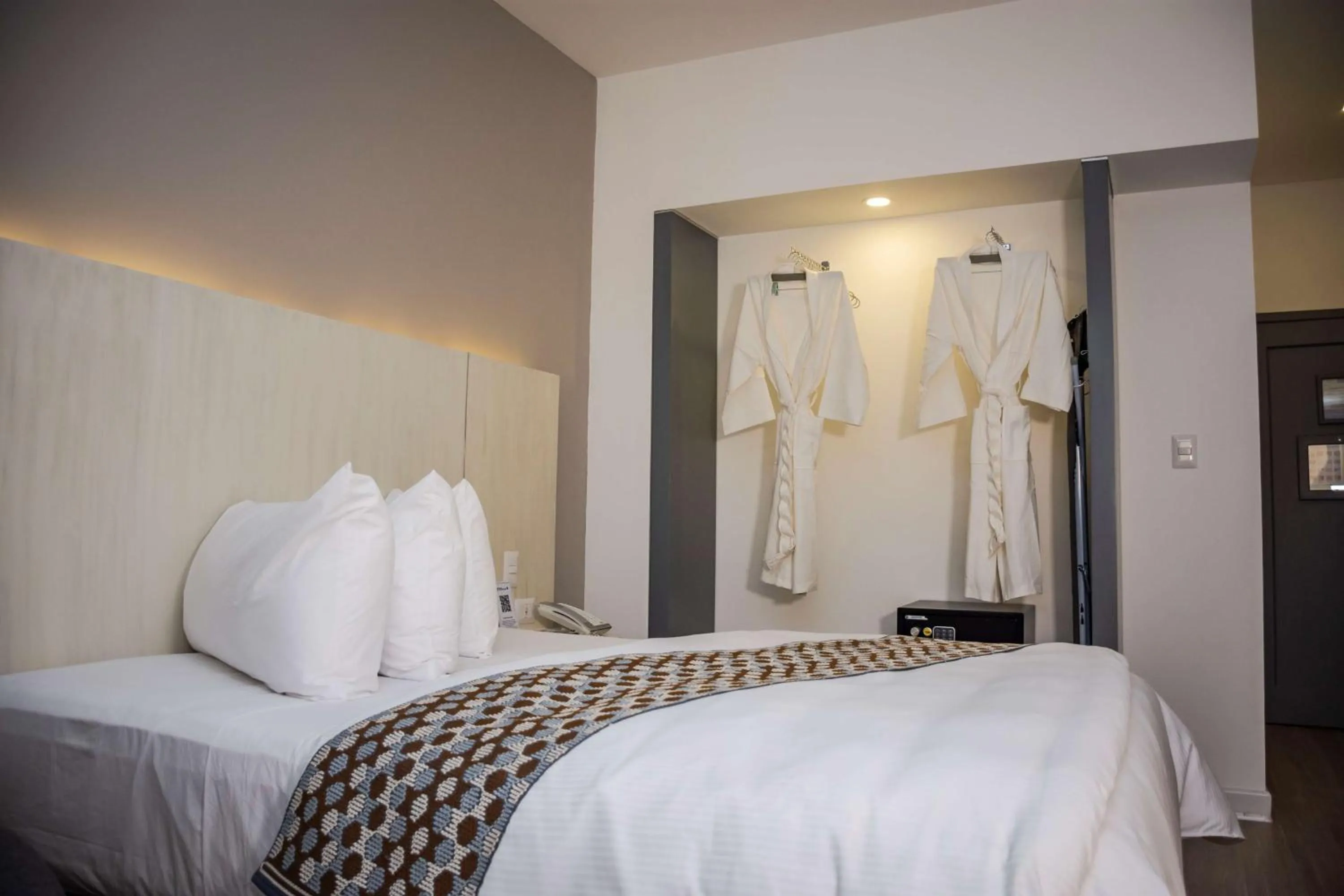 Bed in Best Western Plus Hotel Stofella