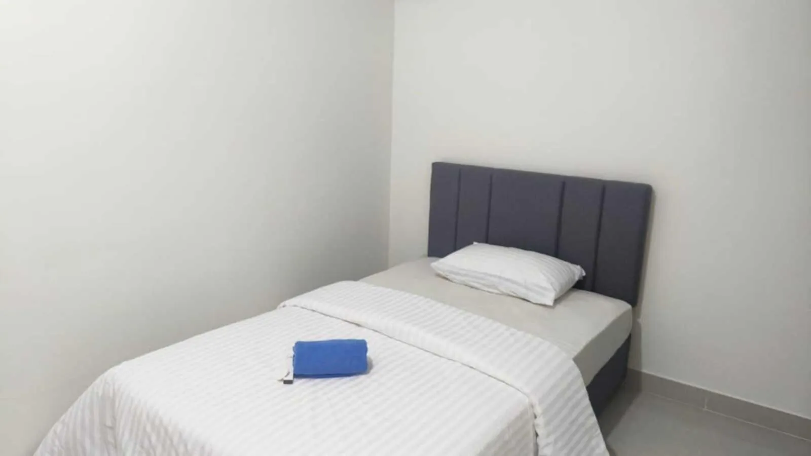 Bedroom, Bed in SleepRest @ Pollux Habibie