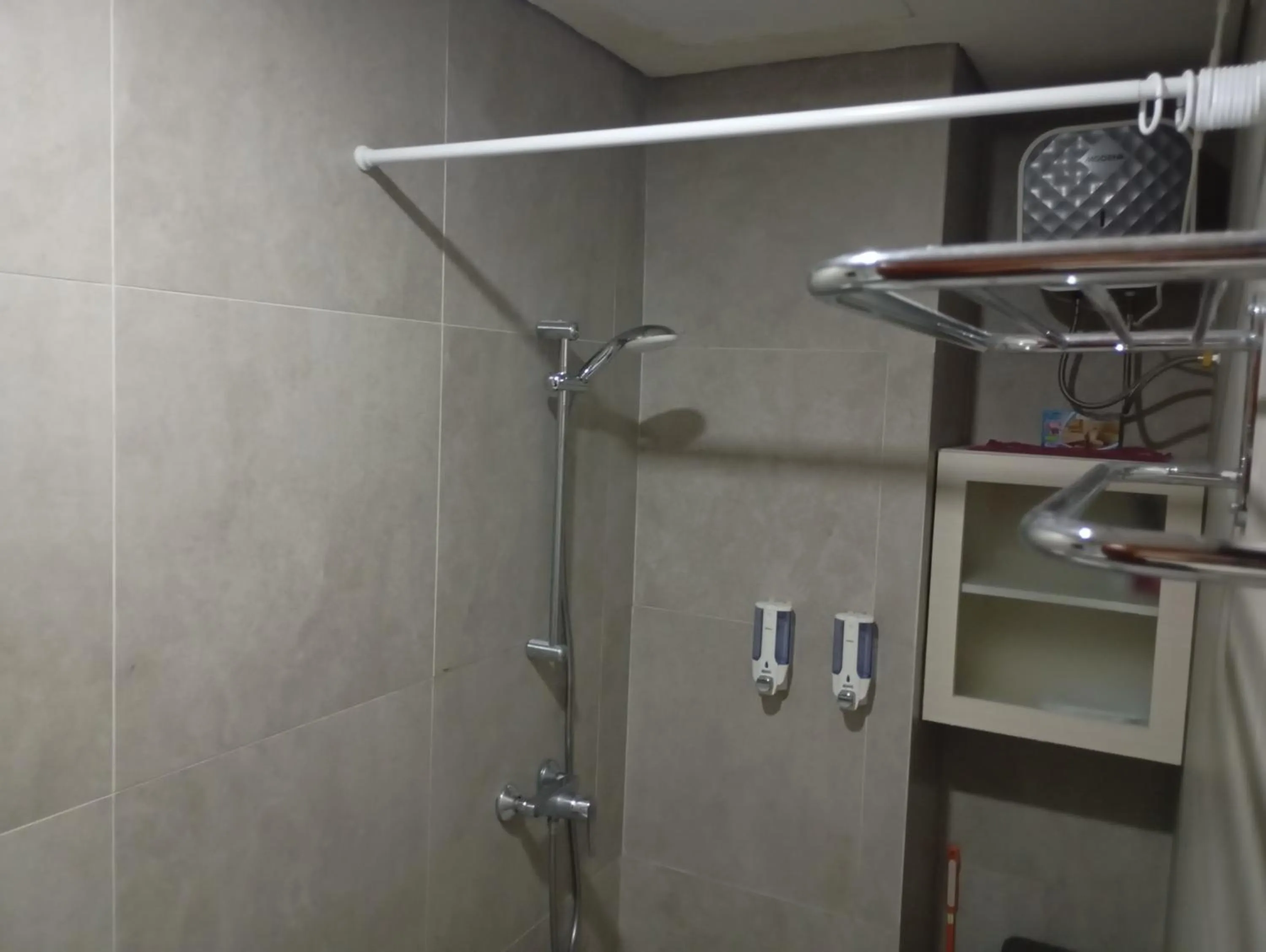 Shower in SleepRest @ Pollux Habibie