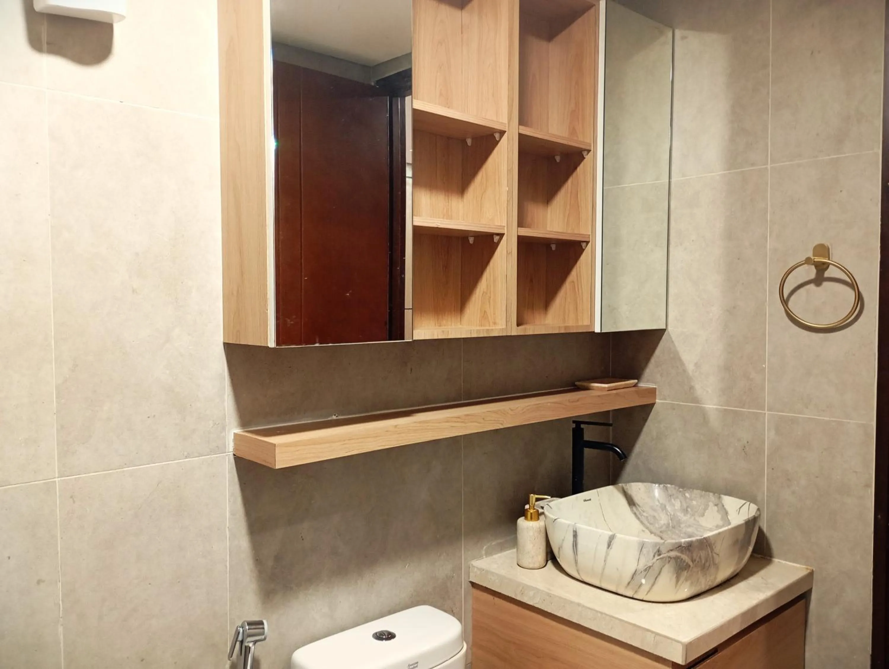 Toilet in SleepRest @ Pollux Habibie