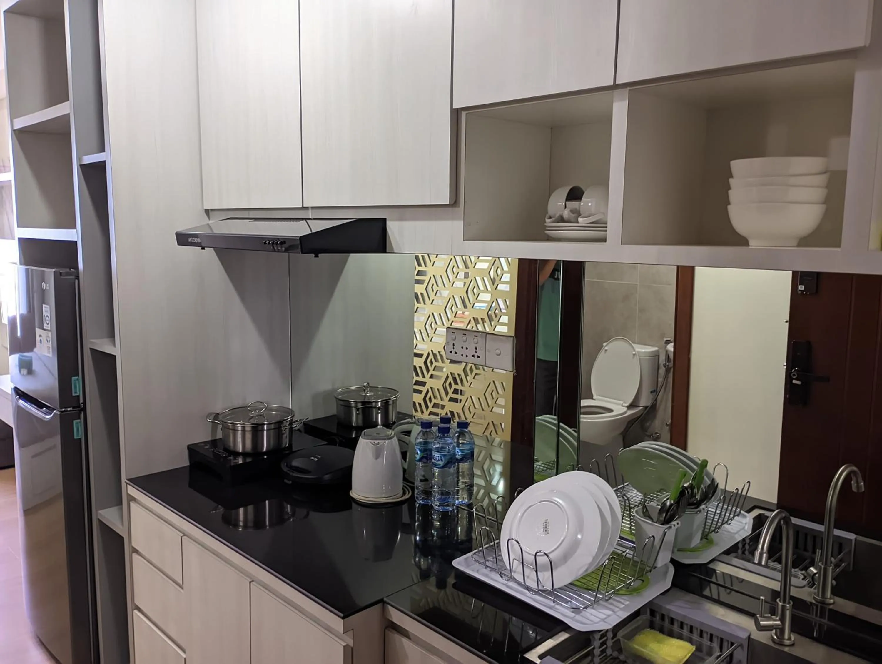 Coffee/tea facilities in SleepRest @ Pollux Habibie